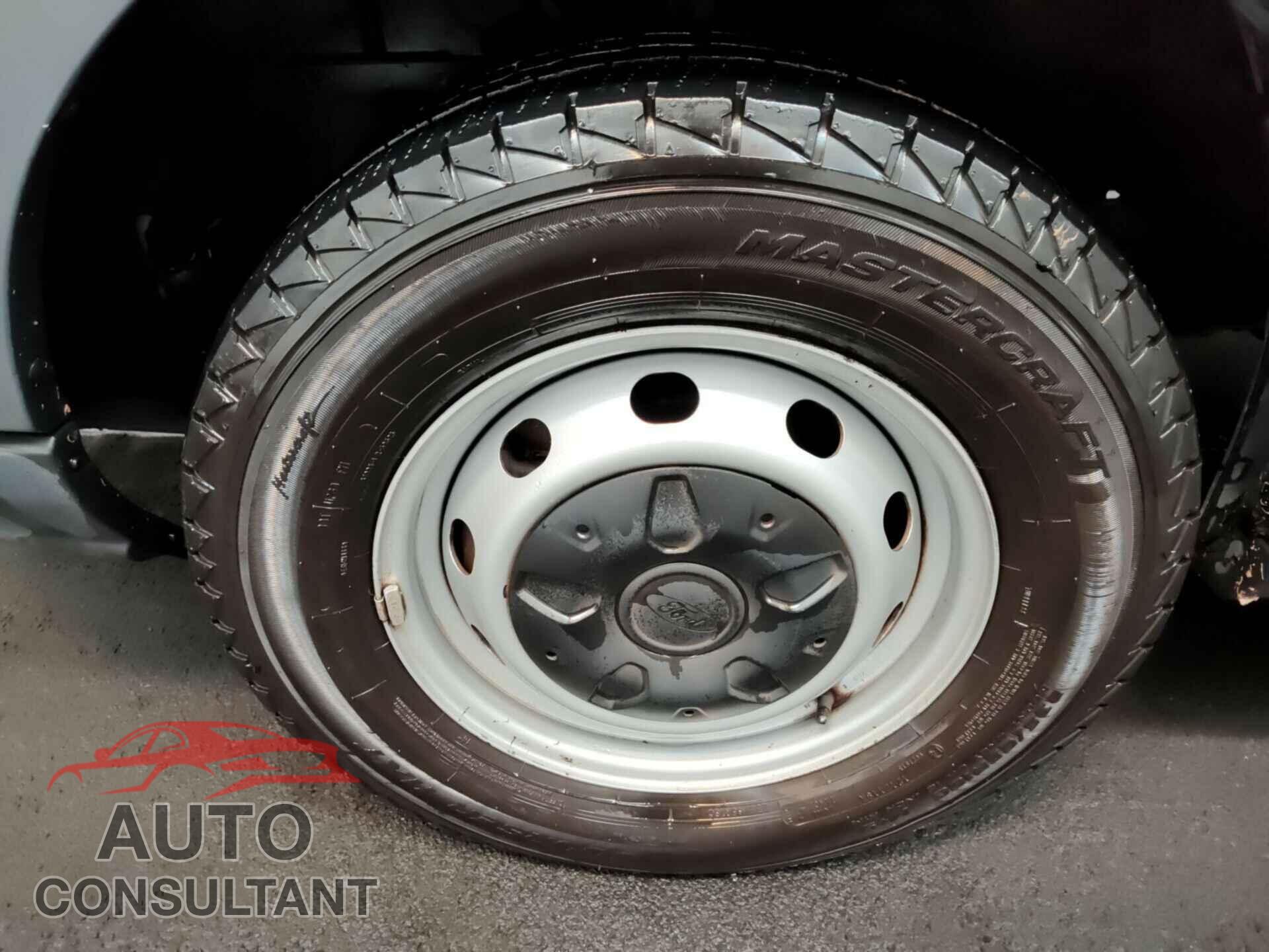 FORD TRANSIT 2016 - 1FTYR2XM0GKA06408