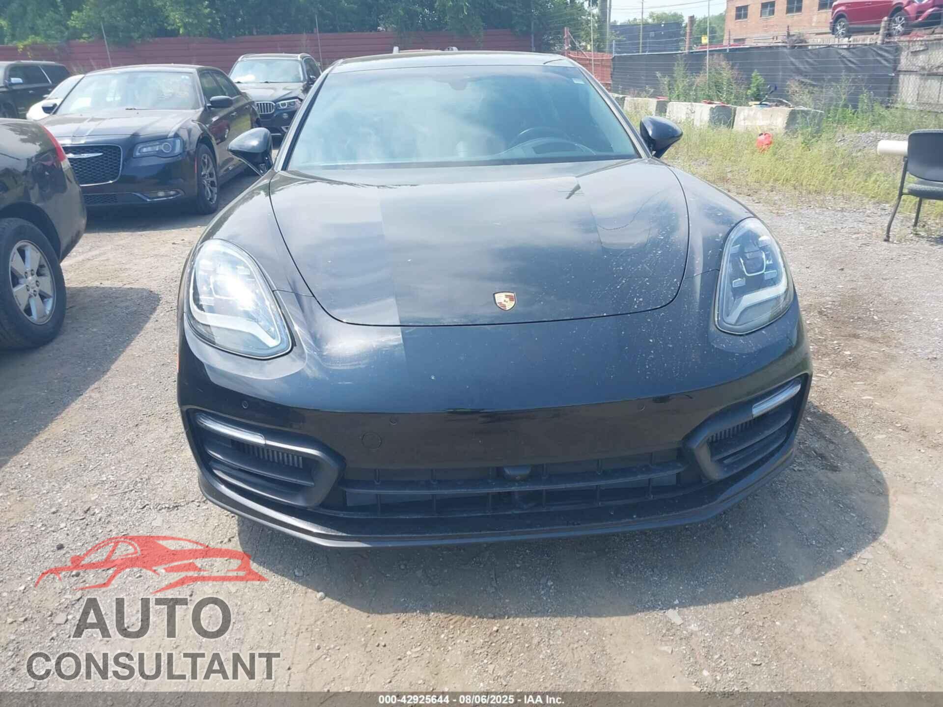 PORSCHE PANAMERA 2021 - WP0AJ2A77ML114574