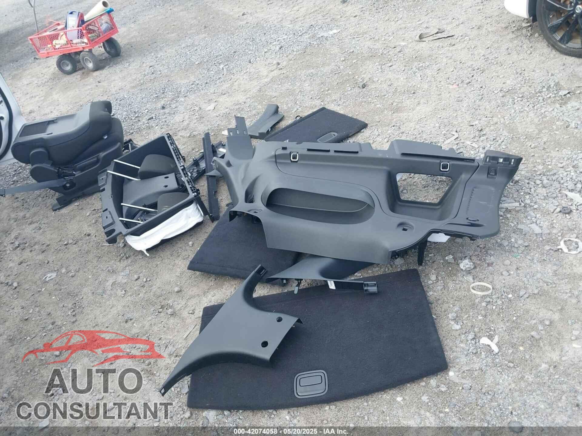 DODGE DURANGO 2024 - 1C4SDJFT2RC213662