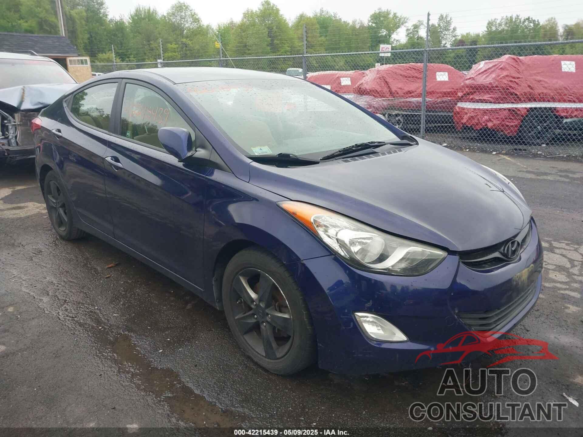 HYUNDAI ELANTRA 2013 - 5NPDH4AE3DH196598
