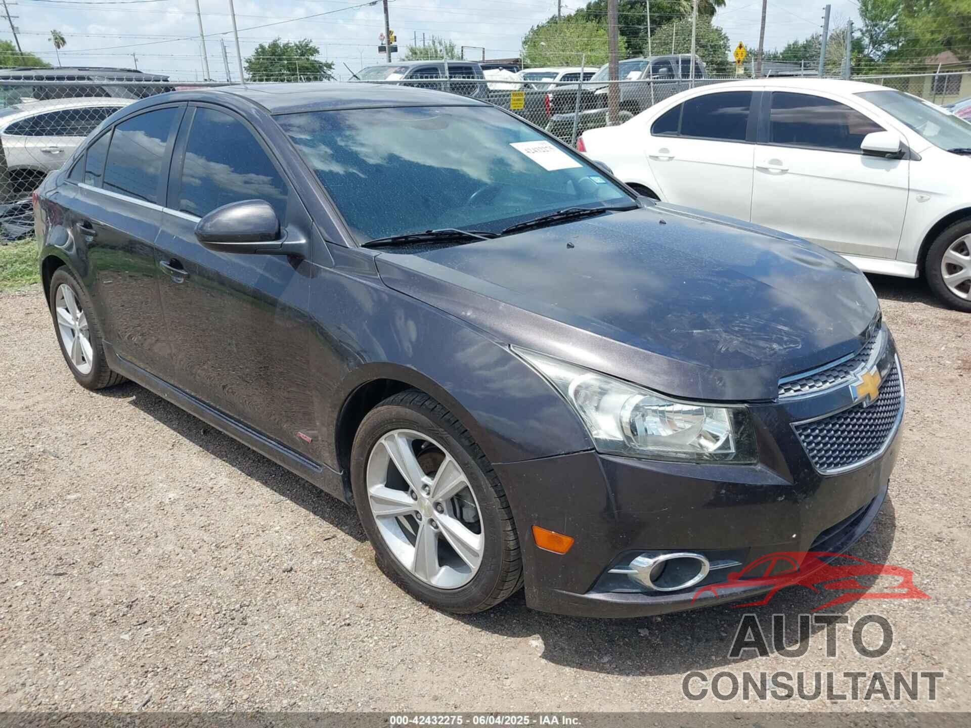 CHEVROLET CRUZE 2014 - 1G1PE5SB6E7435737