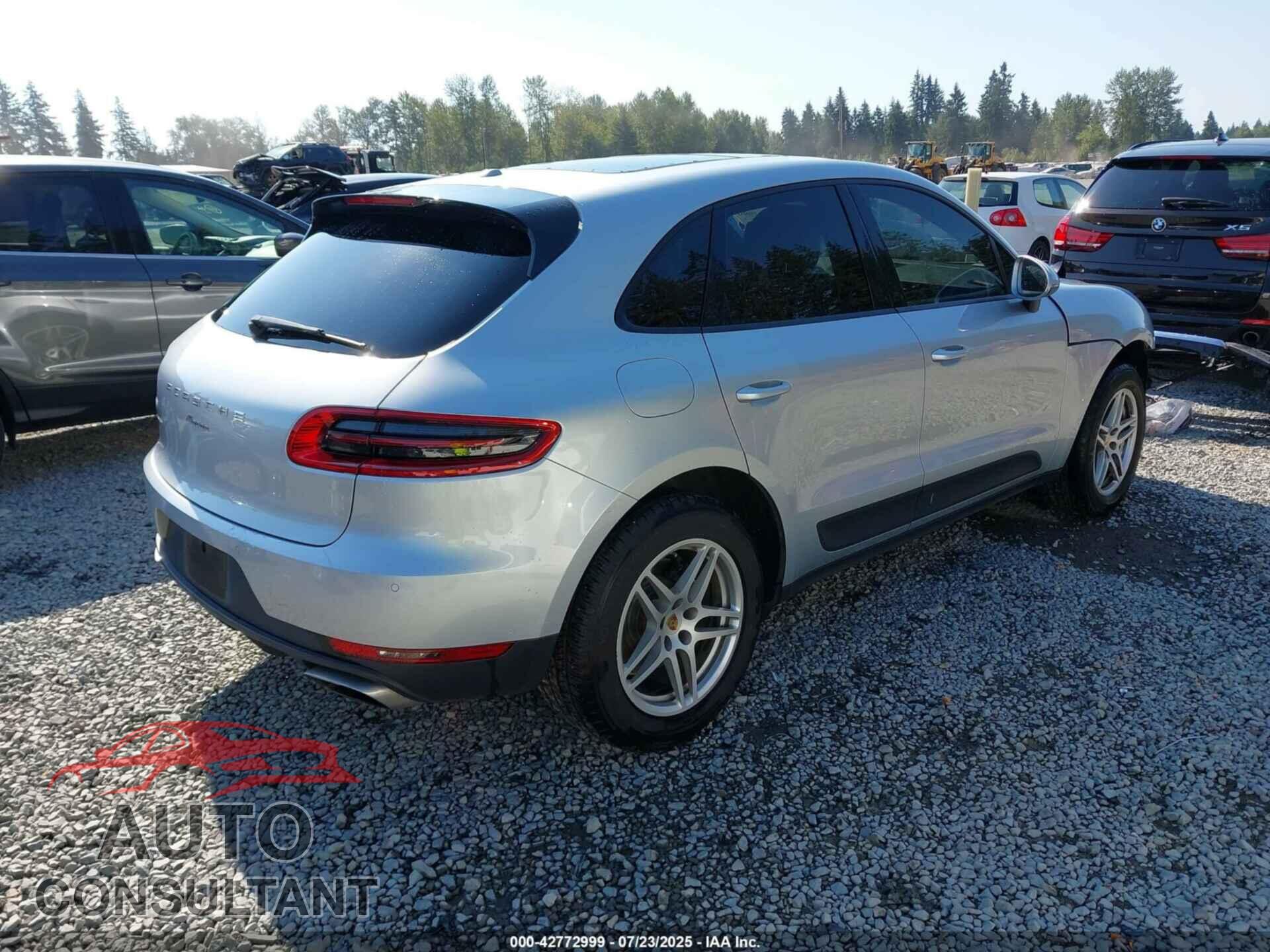 PORSCHE MACAN 2017 - WP1AA2A51HLB09566