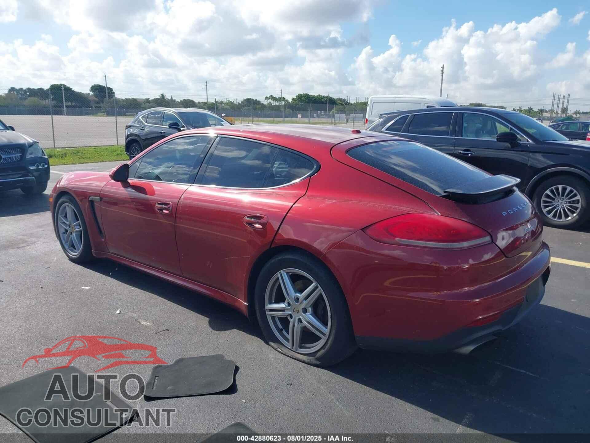 PORSCHE PANAMERA 2015 - WP0AA2A73FL000977