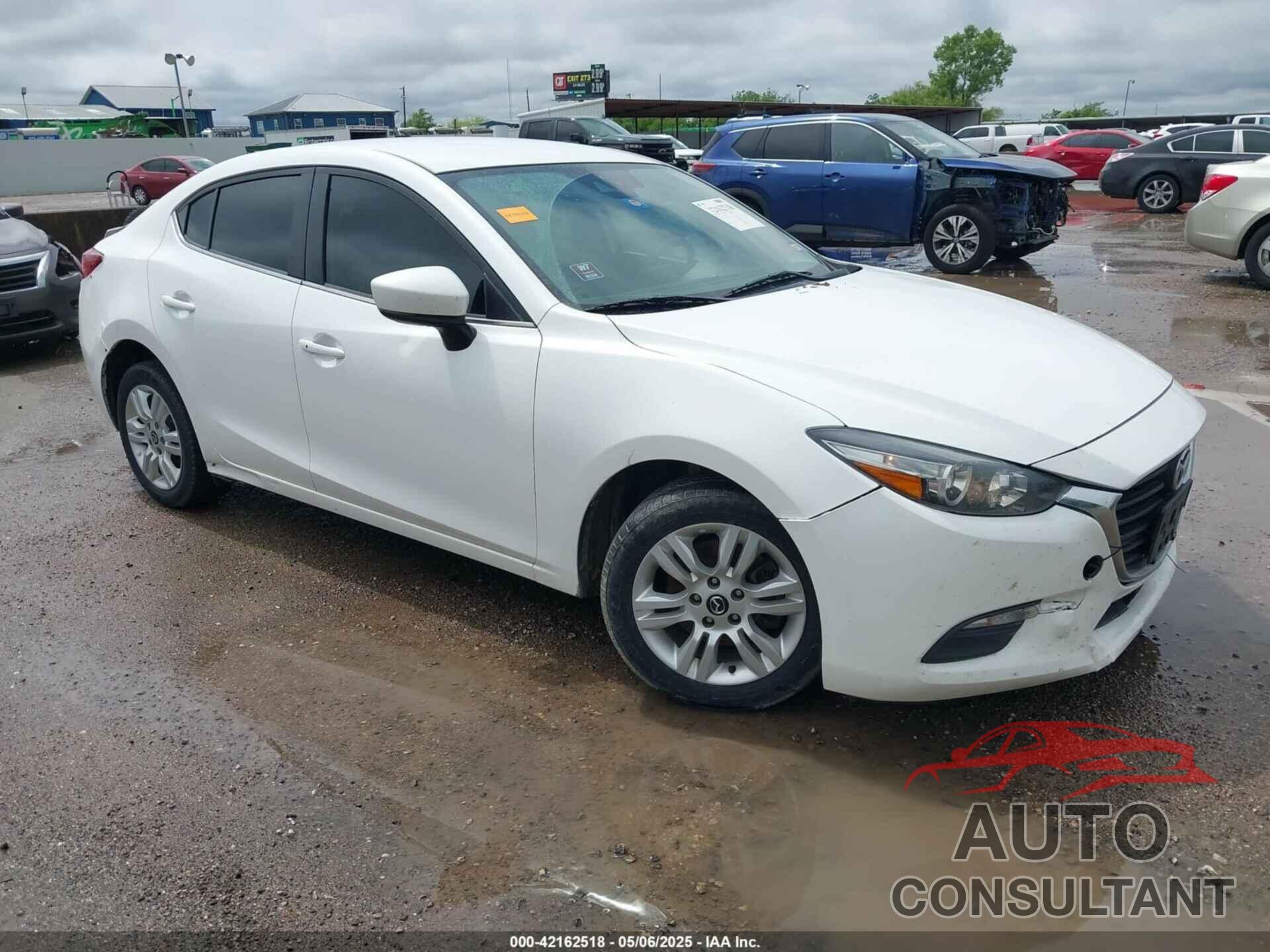 MAZDA MAZDA3 2018 - 3MZBN1V30JM209575