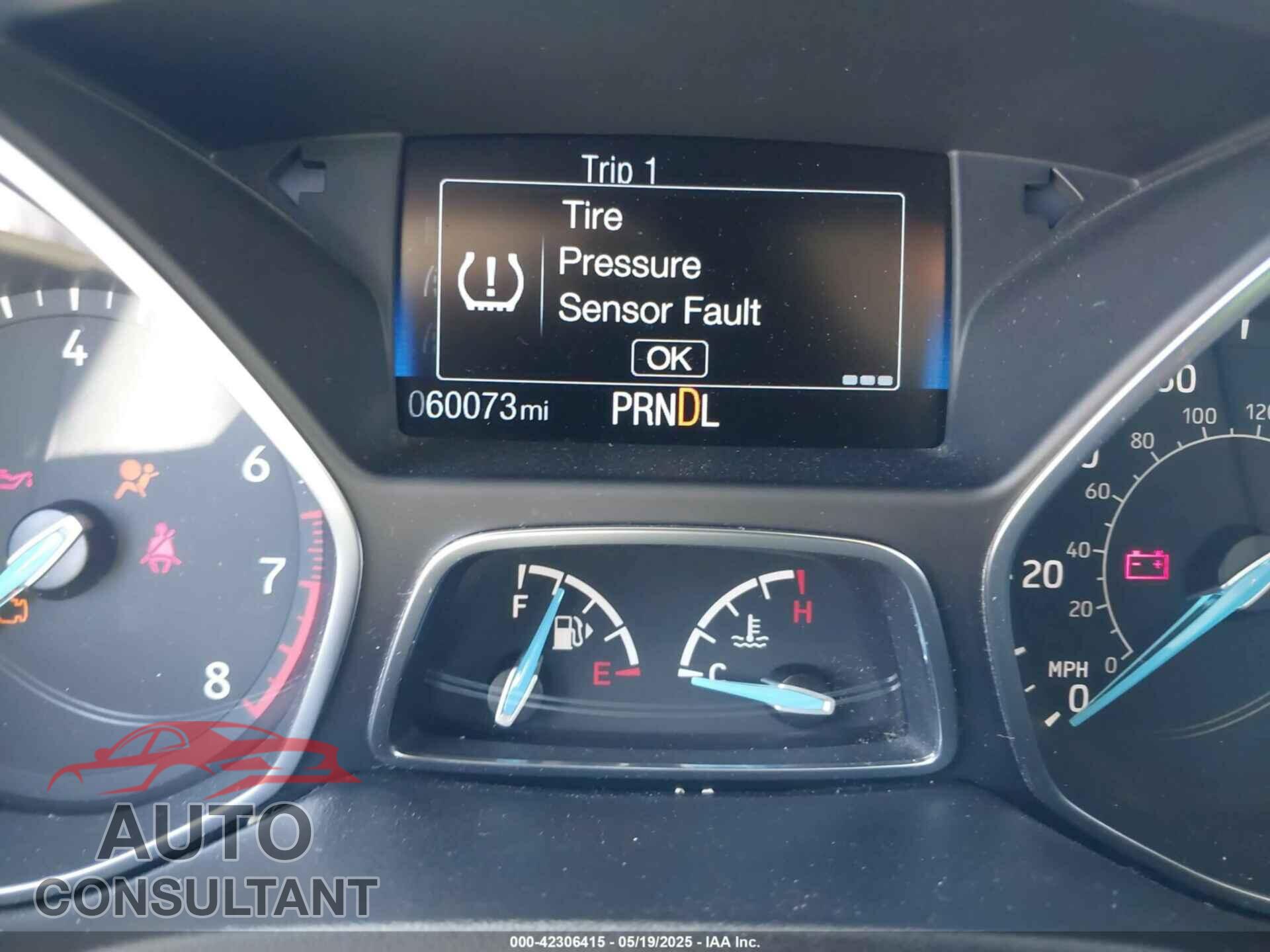 FORD FOCUS 2016 - 1FADP3E26GL293913