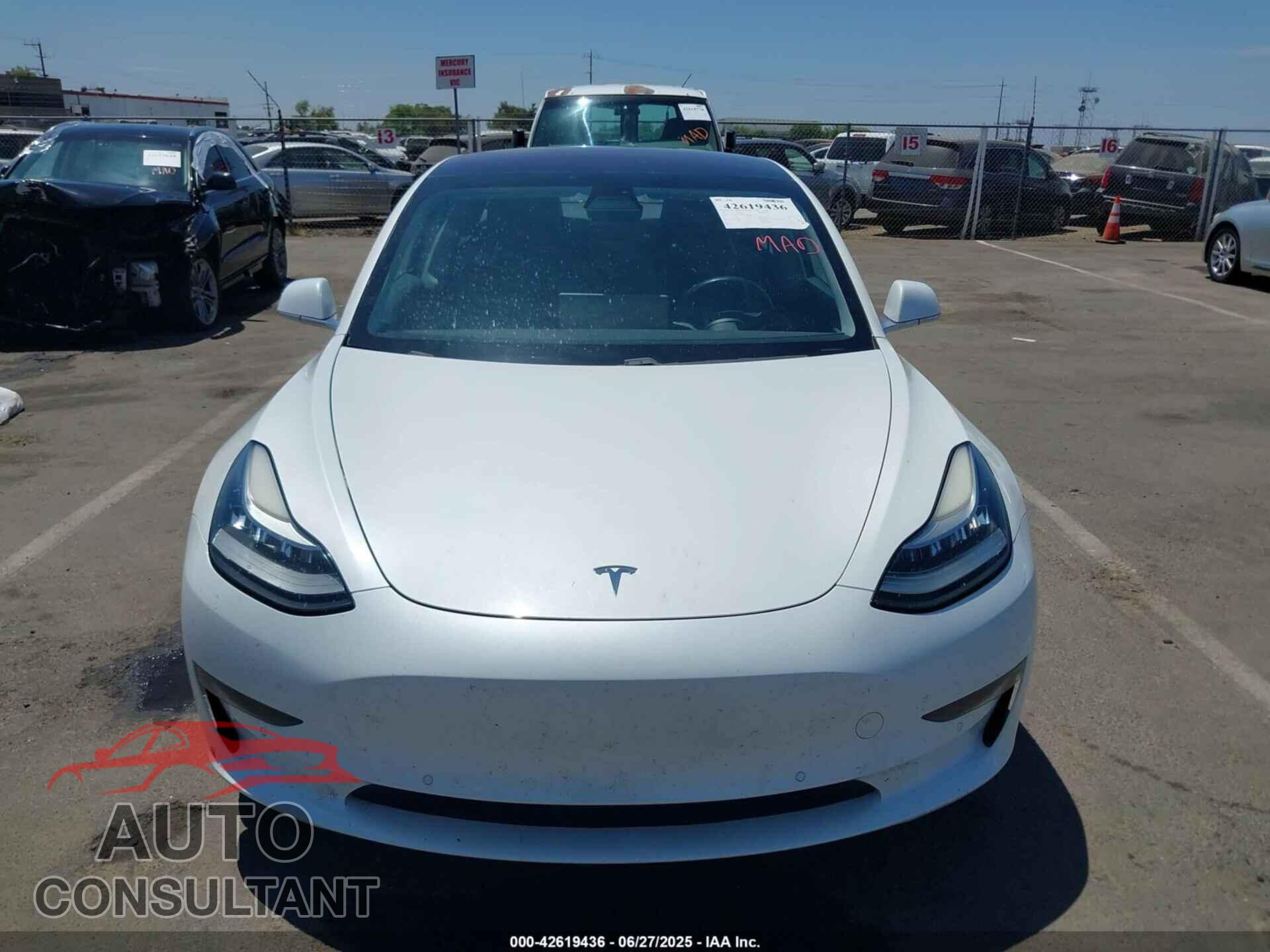 TESLA MODEL 3 2017 - 5YJ3E1EA7HF003772