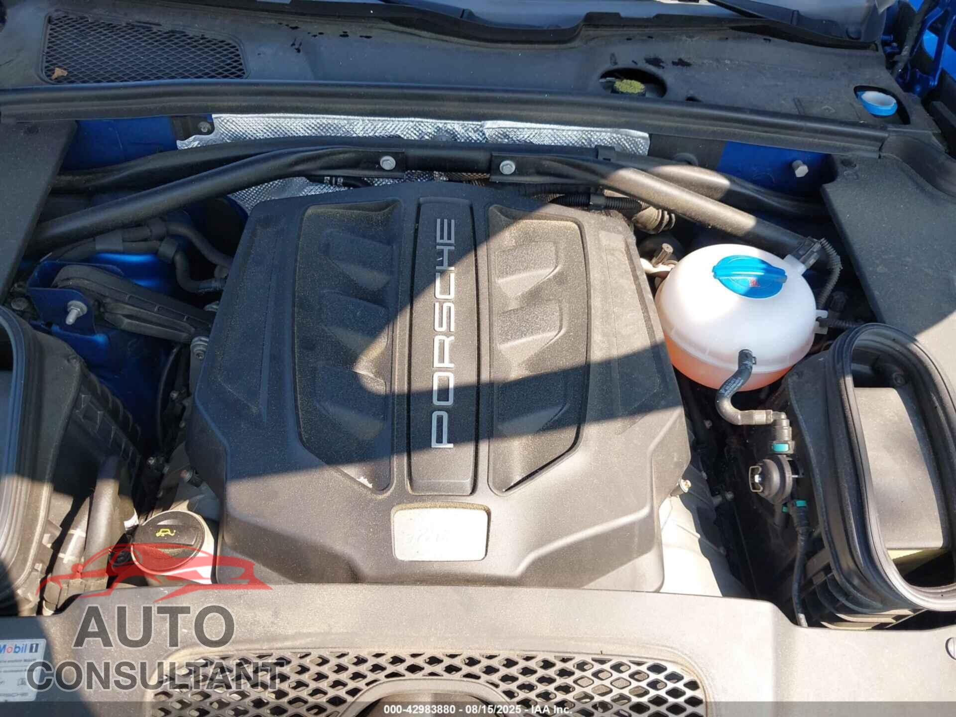 PORSCHE MACAN 2016 - WP1AB2A55GLB55266