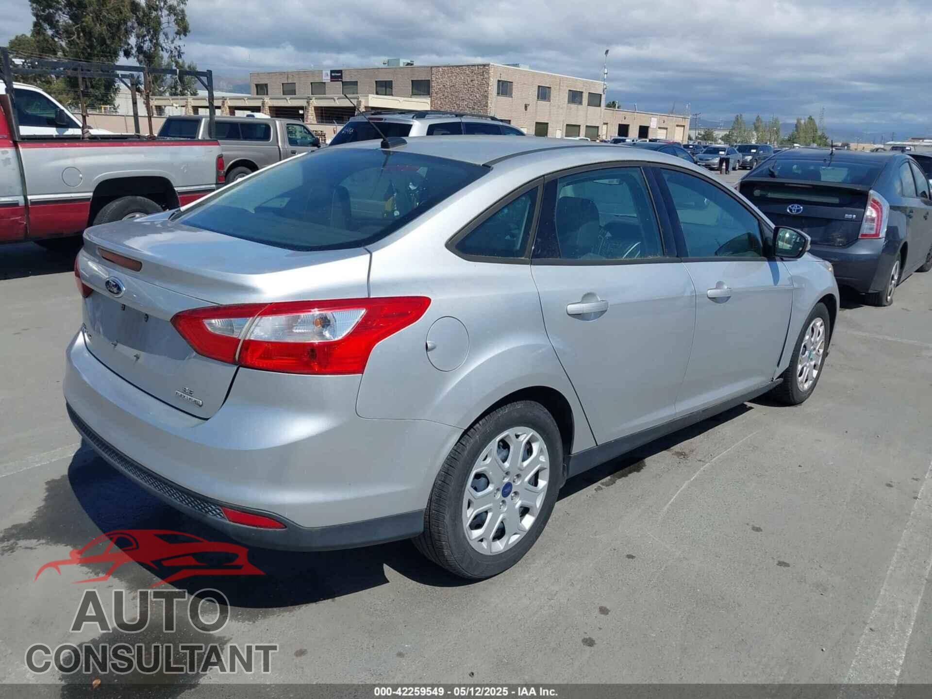 FORD FOCUS 2012 - 1FAHP3F24CL398041