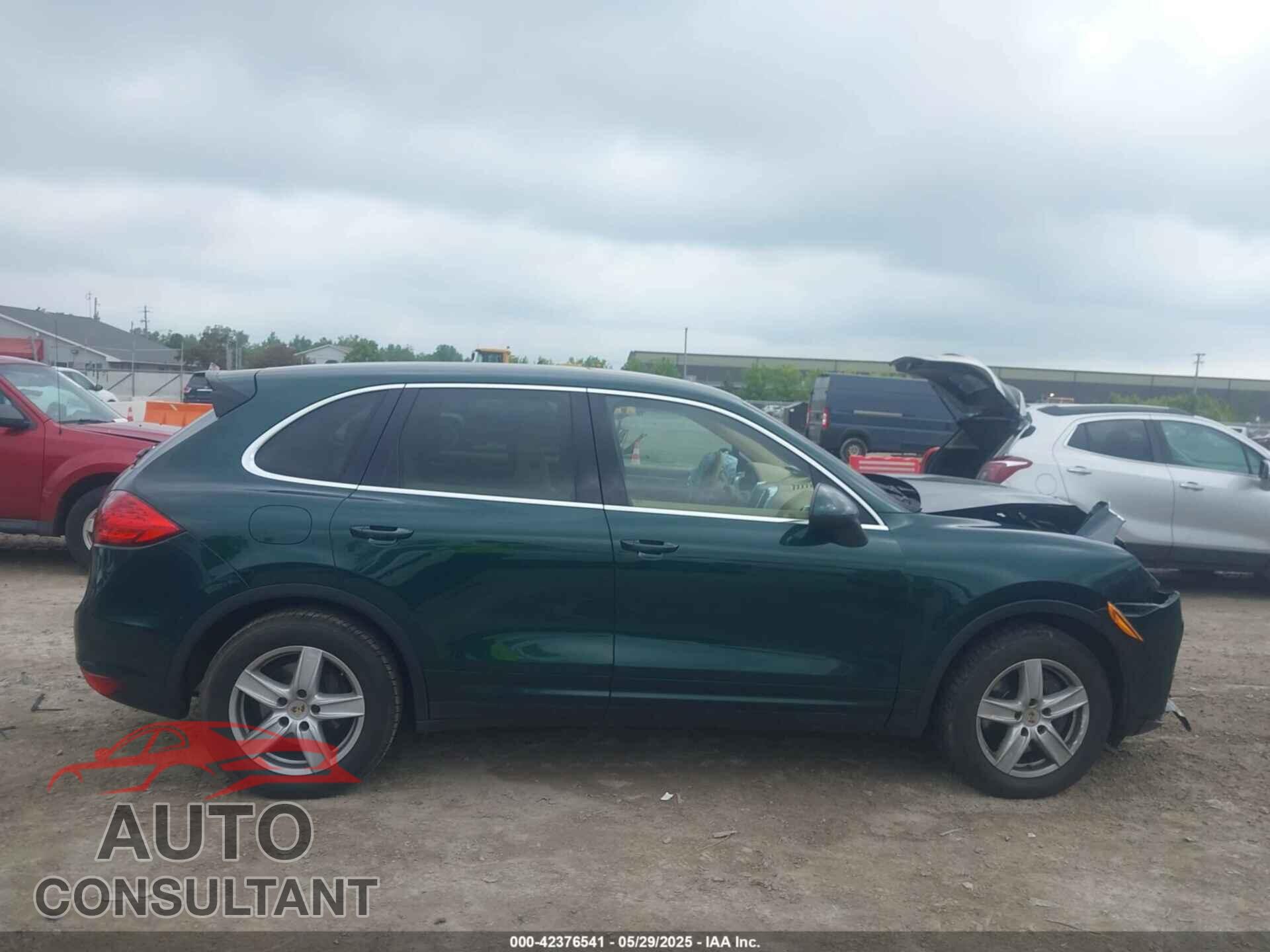 PORSCHE CAYENNE 2013 - WP1AA2A29DLA03494
