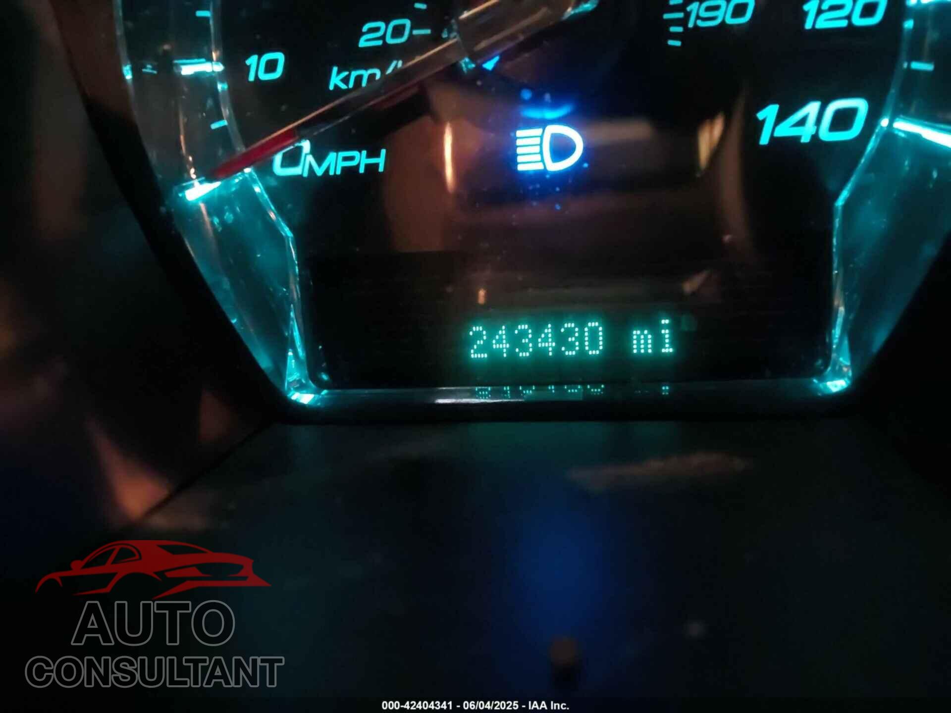FORD TAURUS 2010 - 1FAHP2KT2AG106188