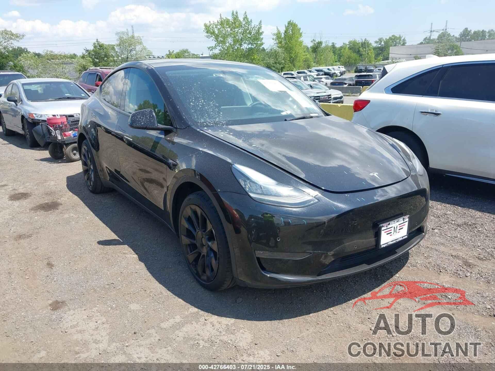TESLA MODEL Y 2022 - 7SAYGDEE4NA007231