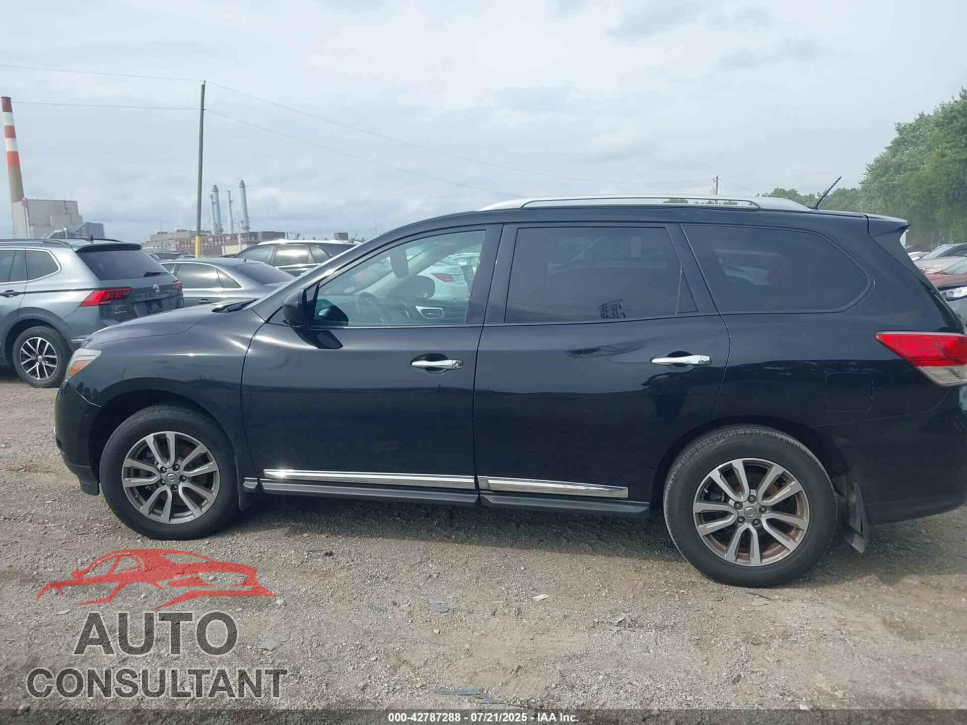 NISSAN PATHFINDER 2015 - 5N1AR2MM2FC711253
