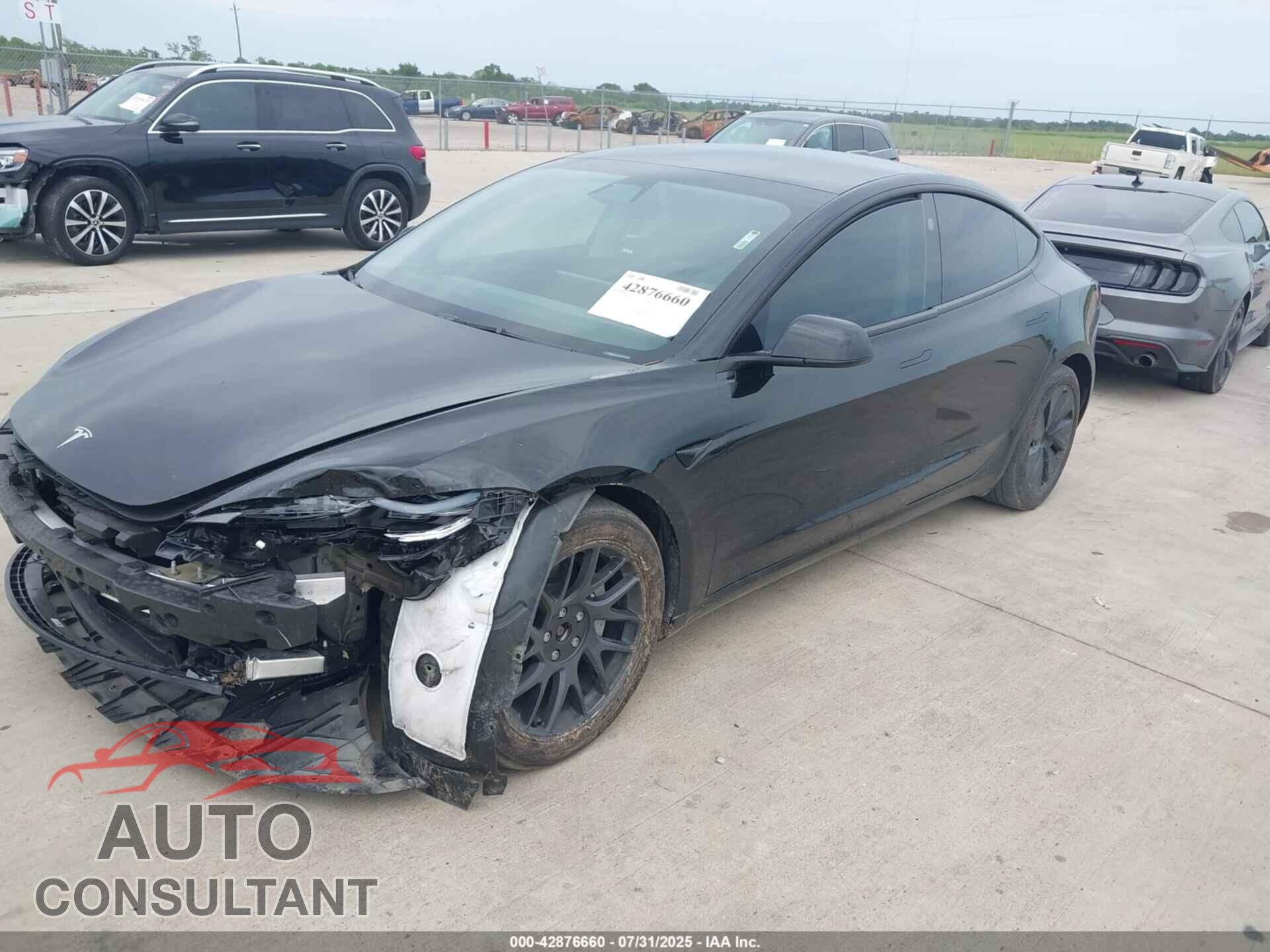 TESLA MODEL 3 2024 - 5YJ3E1EB7RF753716
