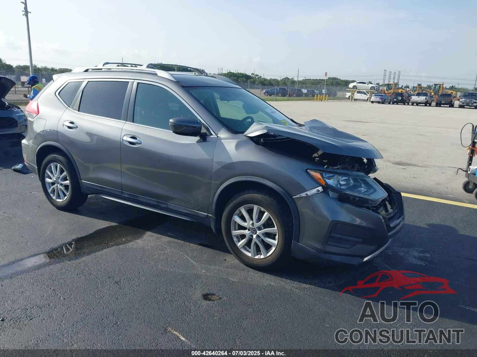NISSAN ROGUE 2017 - 5N1AT2MT9HC868922
