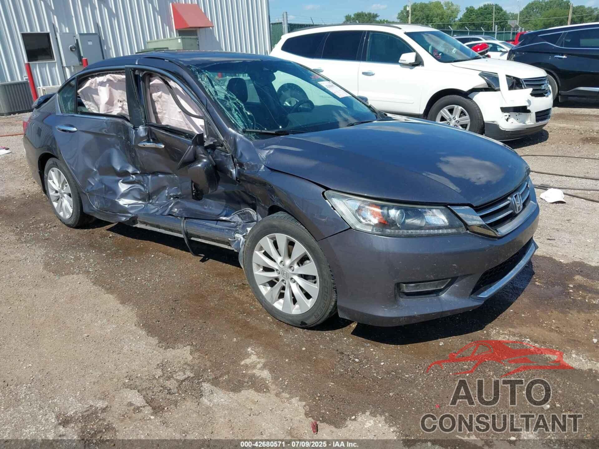 HONDA ACCORD 2013 - 1HGCR2F88DA046916