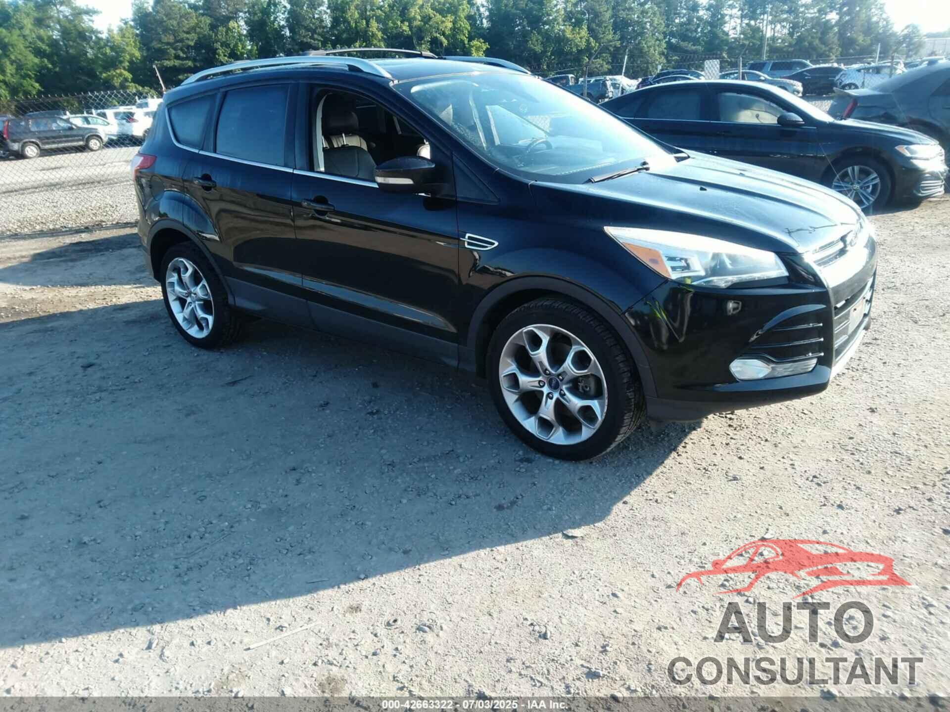 FORD ESCAPE 2013 - 1FMCU9J96DUC20448