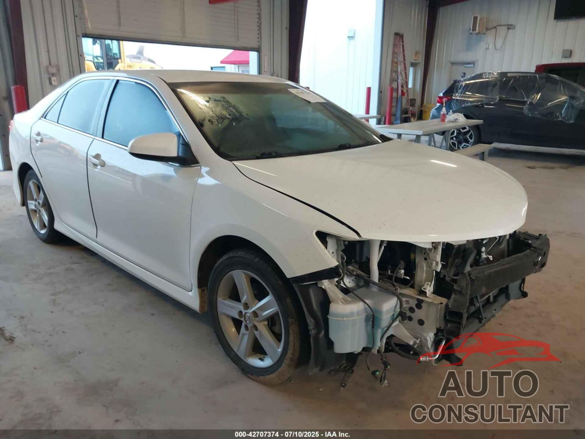 TOYOTA CAMRY 2014 - 4T1BF1FK1EU386512