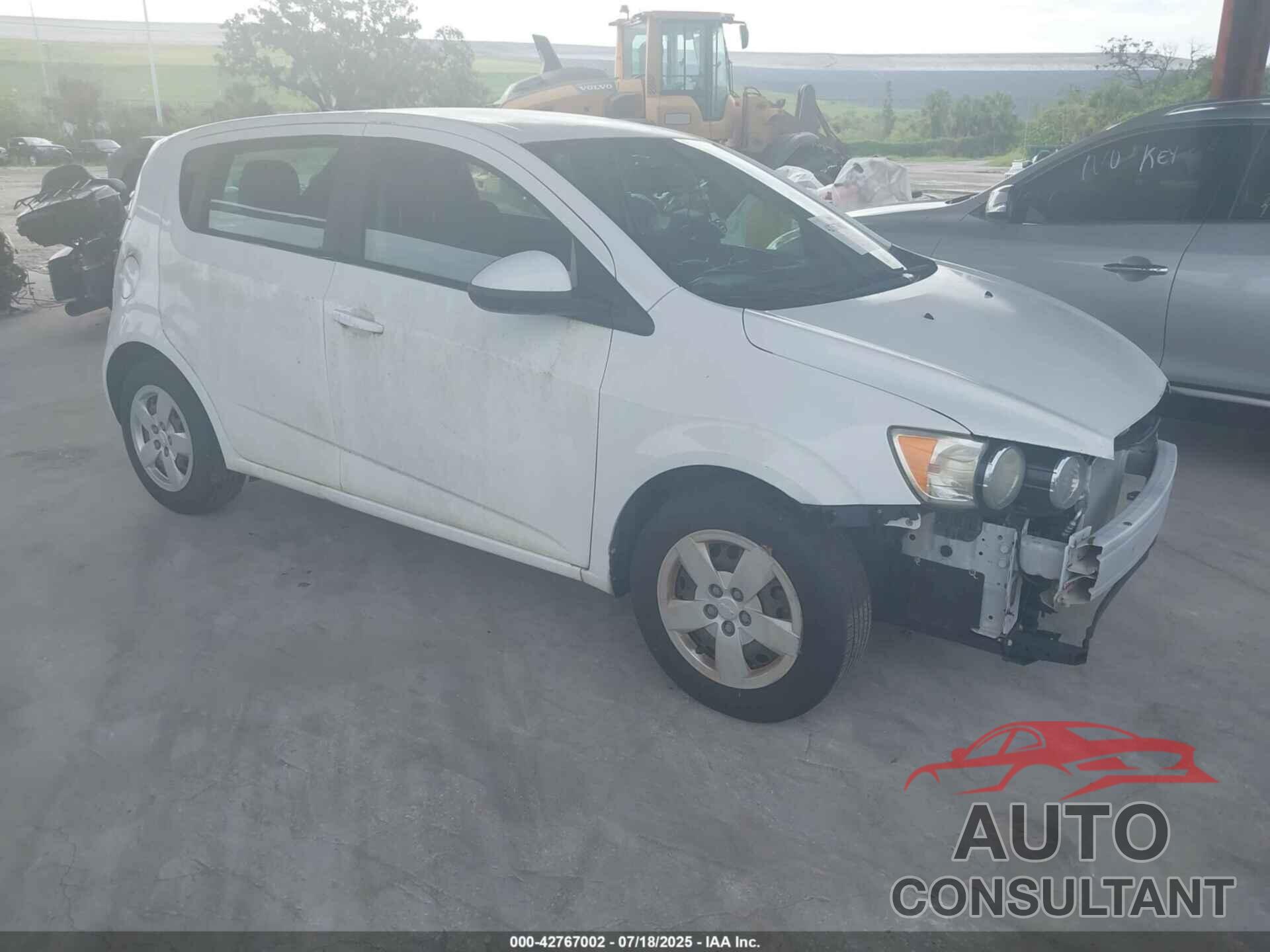 CHEVROLET SONIC 2014 - 1G1JA6SHXE4172519