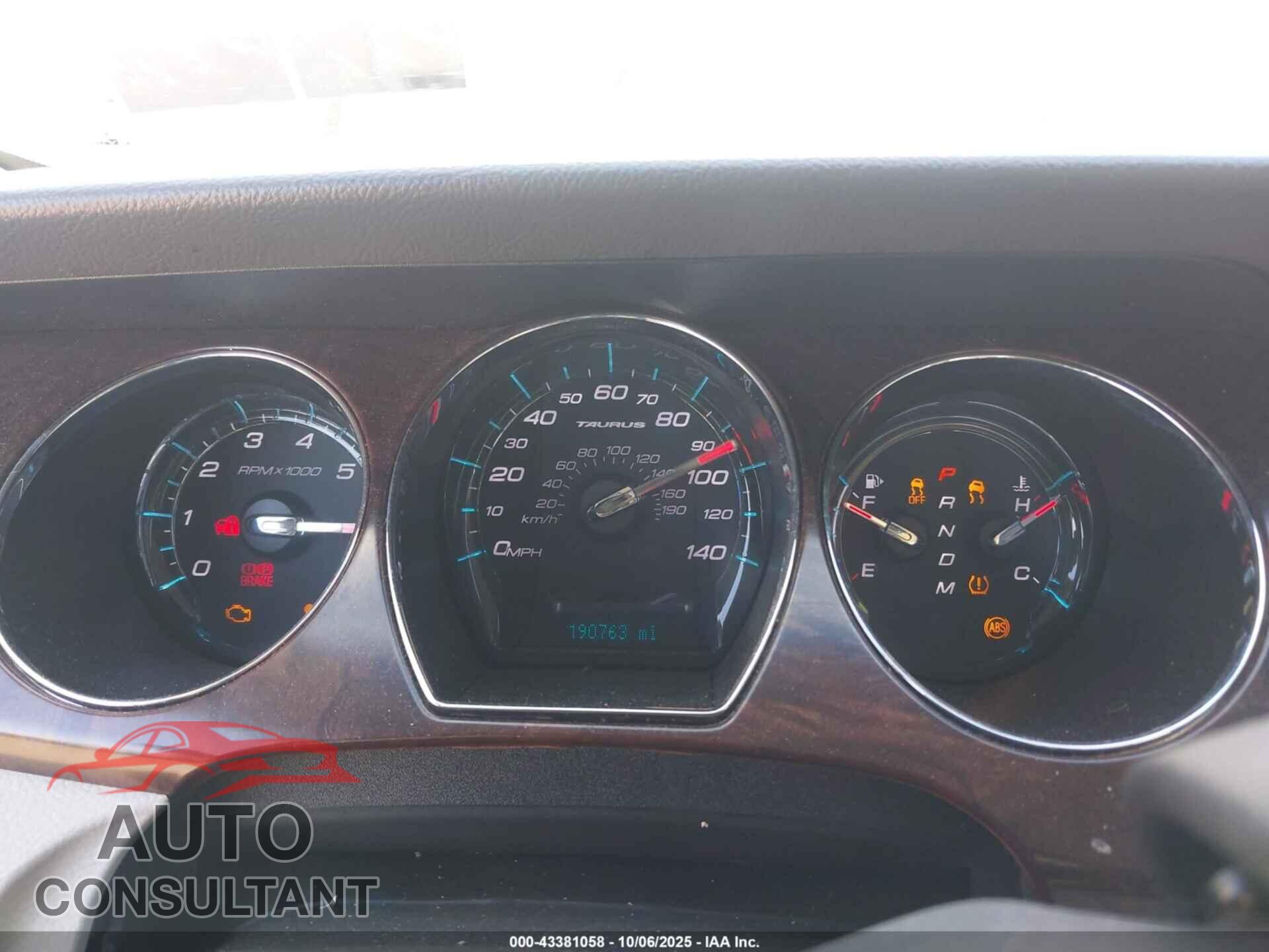 FORD TAURUS 2012 - 1FAHP2EW1CG114064