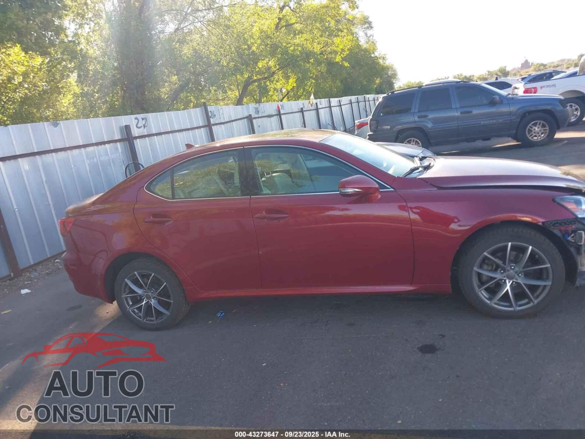 LEXUS IS 250 2013 - JTHCF5C28D5063263