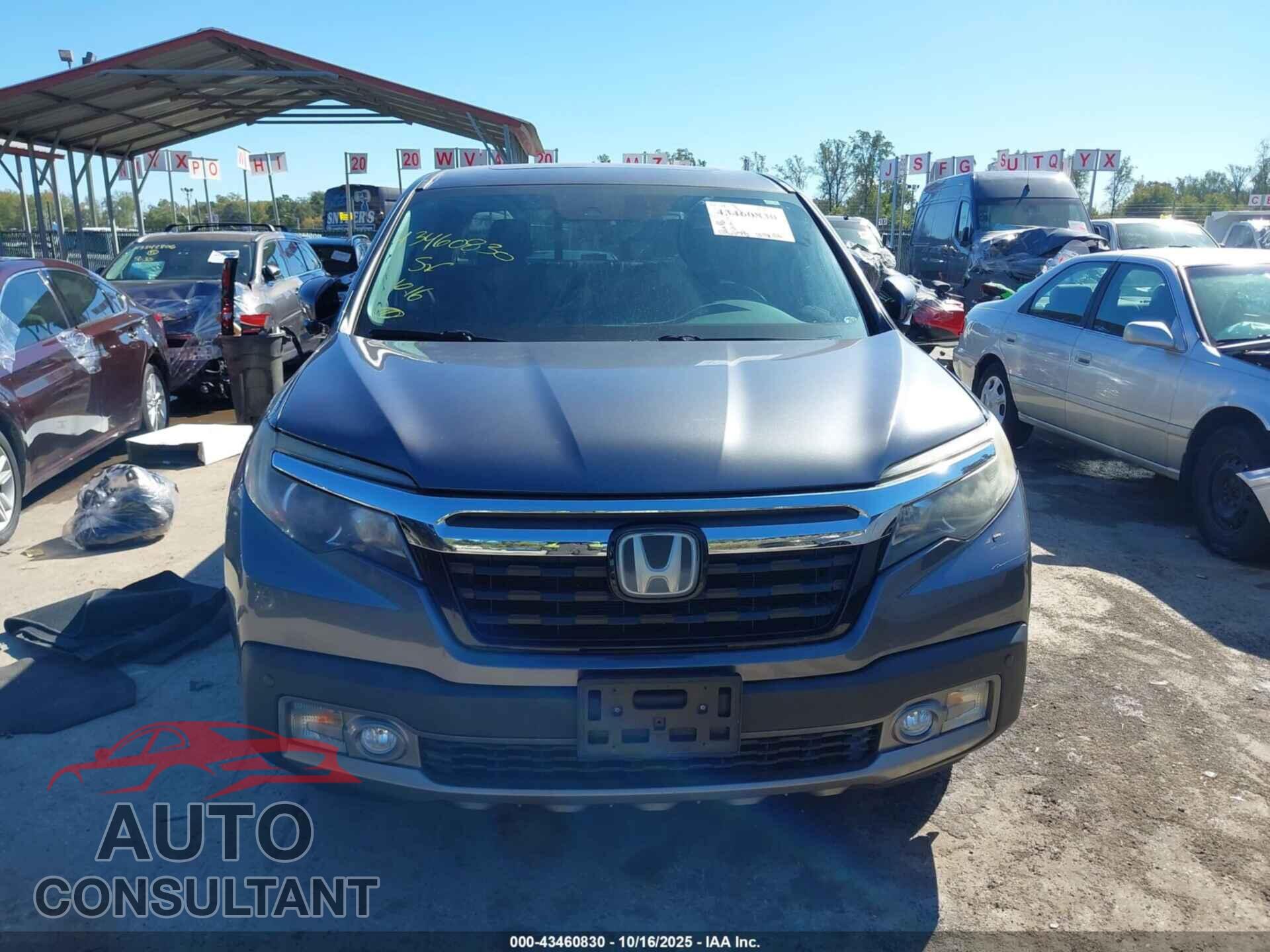 HONDA RIDGELINE 2017 - 5FPYK3F77HB009625