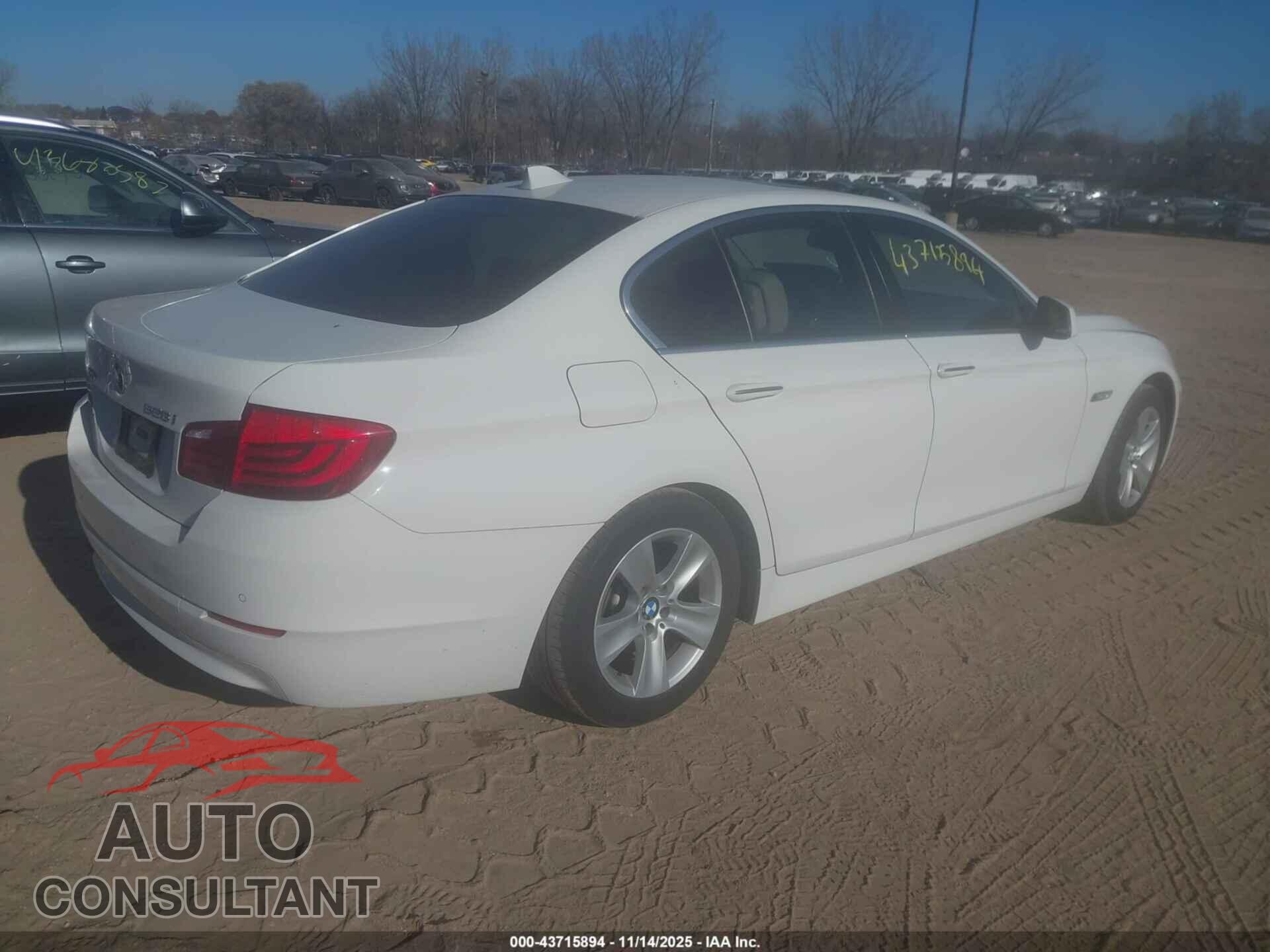 BMW 528I 2013 - WBAXH5C52DD109583