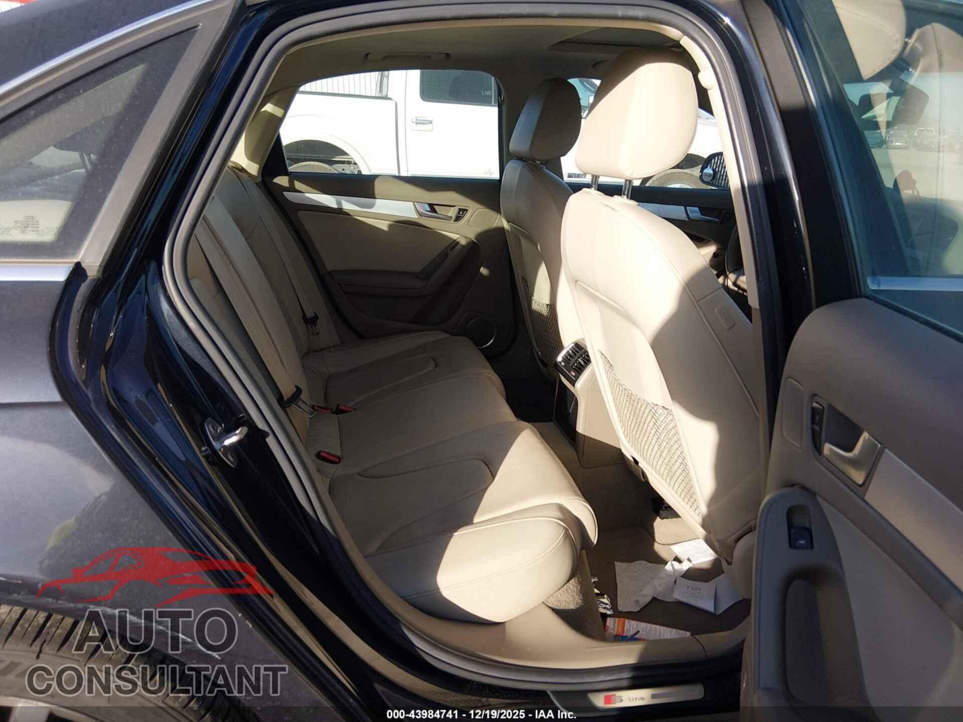 AUDI A4 2012 - WAUFFBFL5CA118837