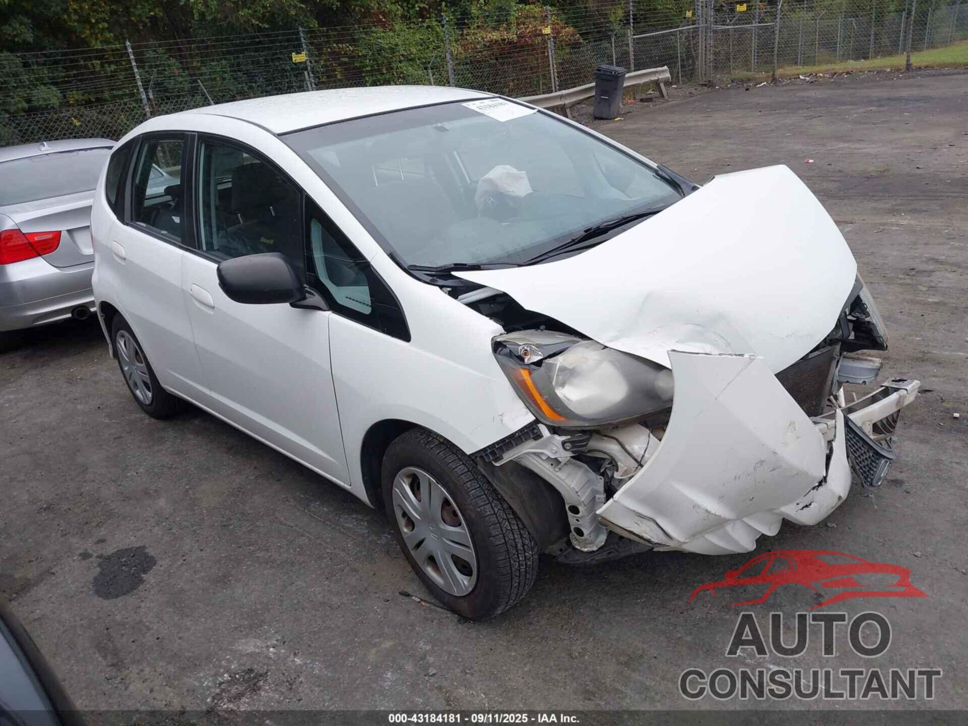 HONDA FIT 2009 - JHMGE88249S015203