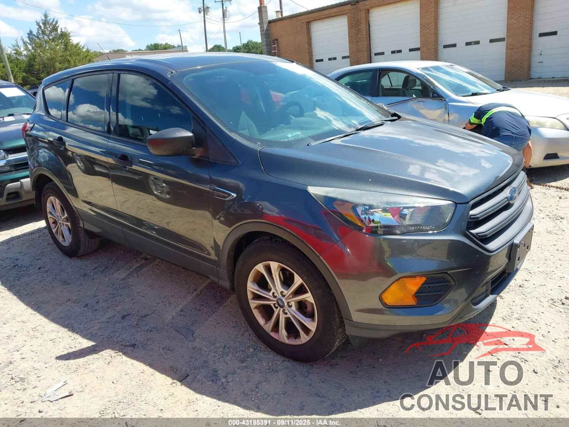 FORD ESCAPE 2019 - 1FMCU0F79KUB84478
