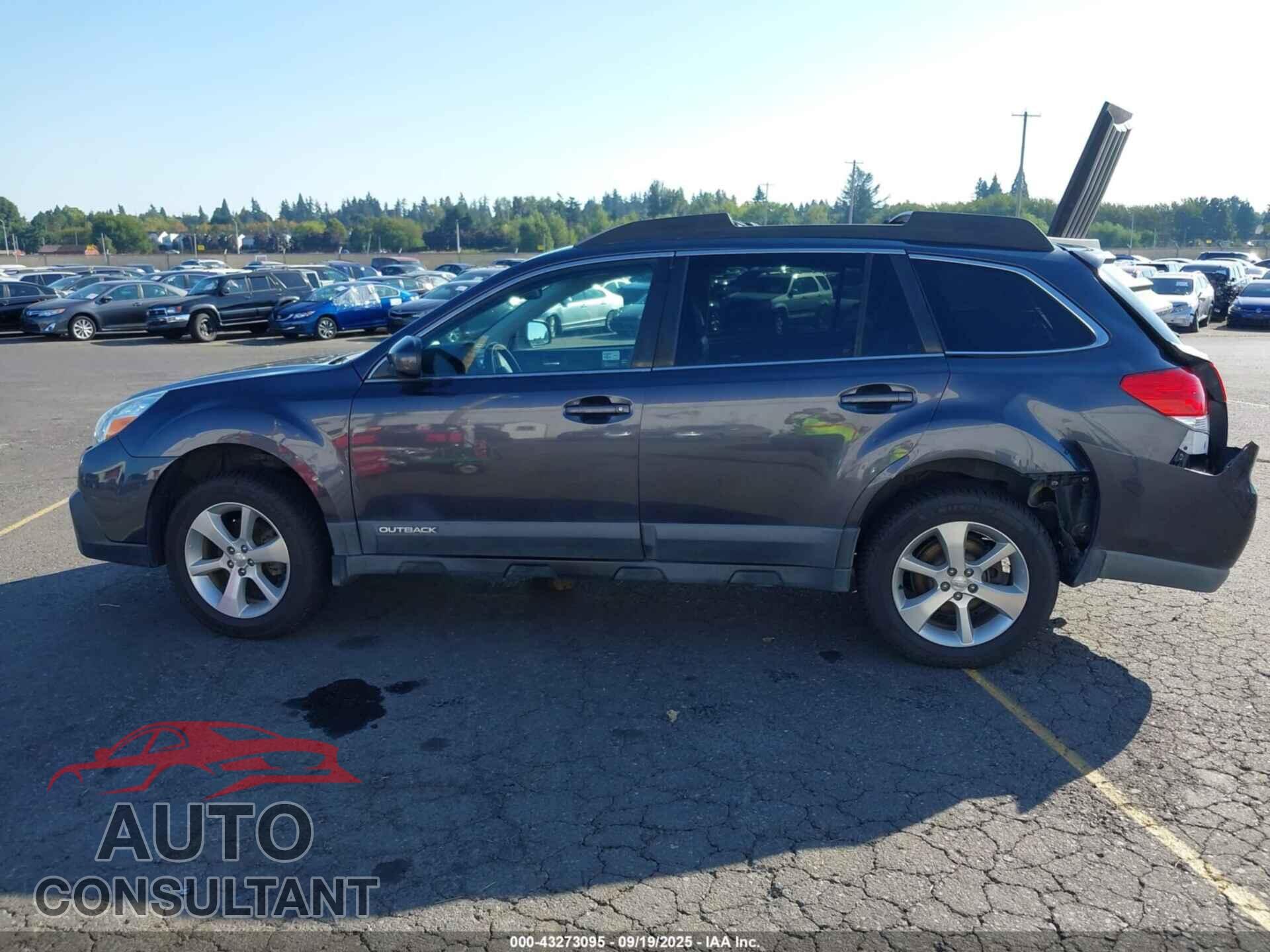 SUBARU OUTBACK 2013 - 4S4BRBLC2D3304429