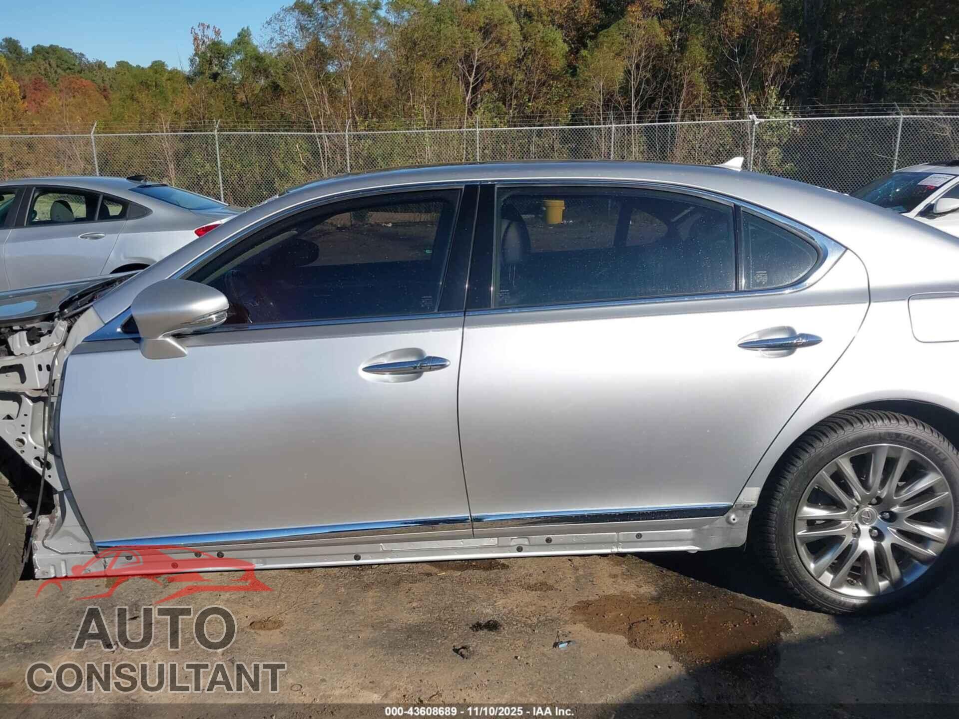 LEXUS LS 460 2013 - JTHGL5EF8D5050815