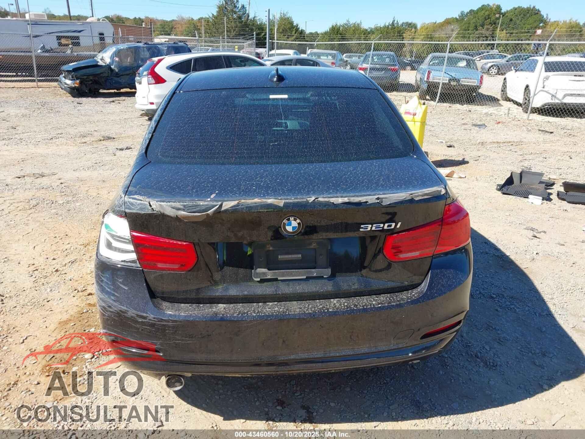 BMW 320I 2016 - WBA8E1G58GNU11443