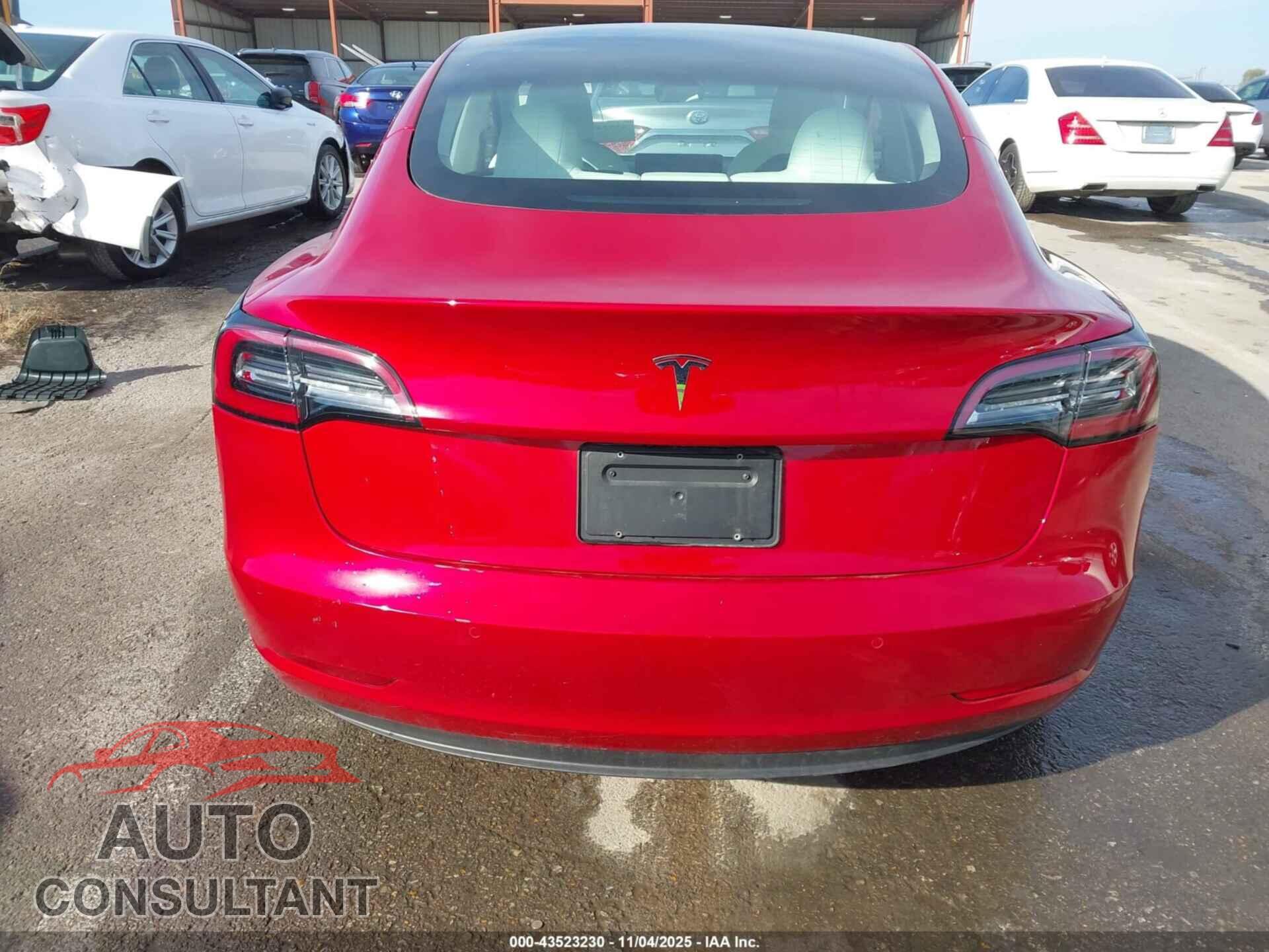 TESLA MODEL 3 2021 - 5YJ3E1EA9MF908444