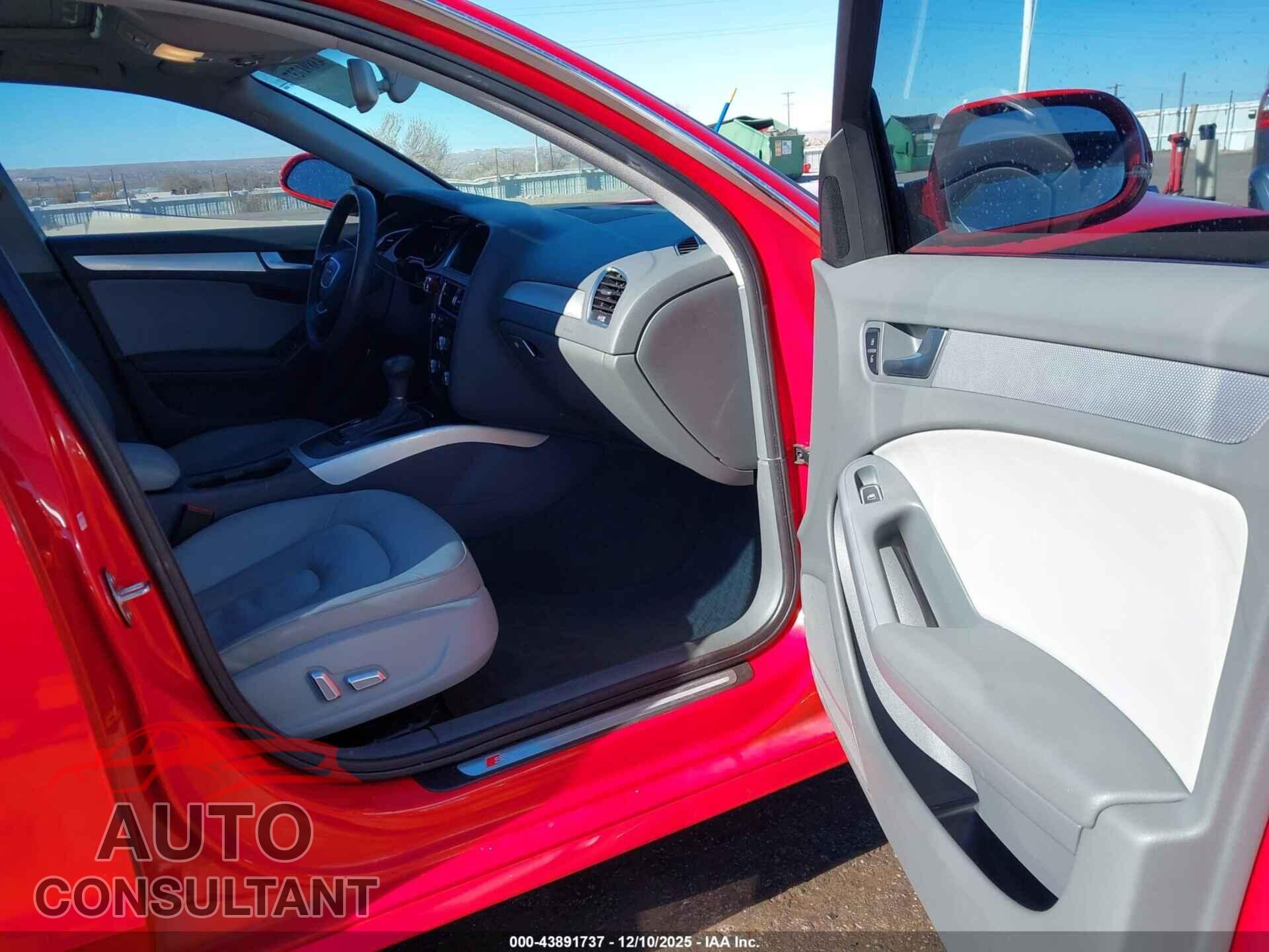 AUDI A4 2014 - WAUEFAFL2EN006899