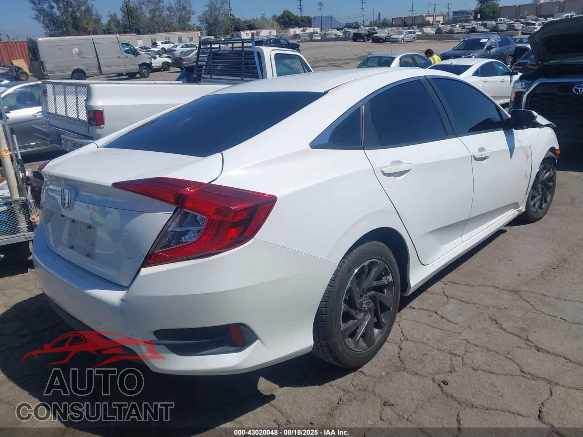 HONDA CIVIC 2016 - 2HGFC2F7XGH556437