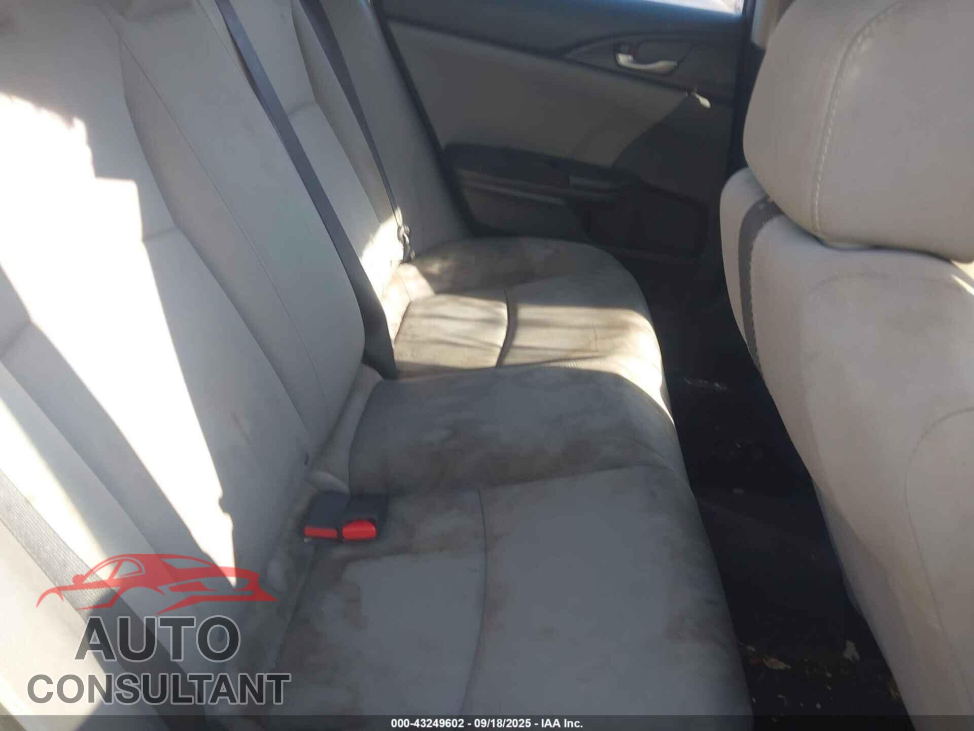 HONDA CIVIC 2017 - 19XFC2F55HE008811