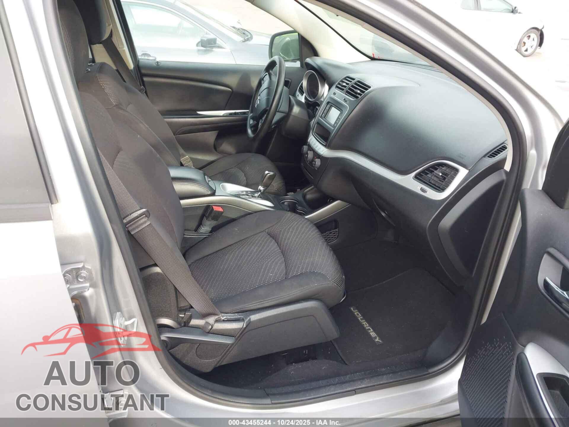 DODGE JOURNEY 2015 - 3C4PDDBG3FT618610