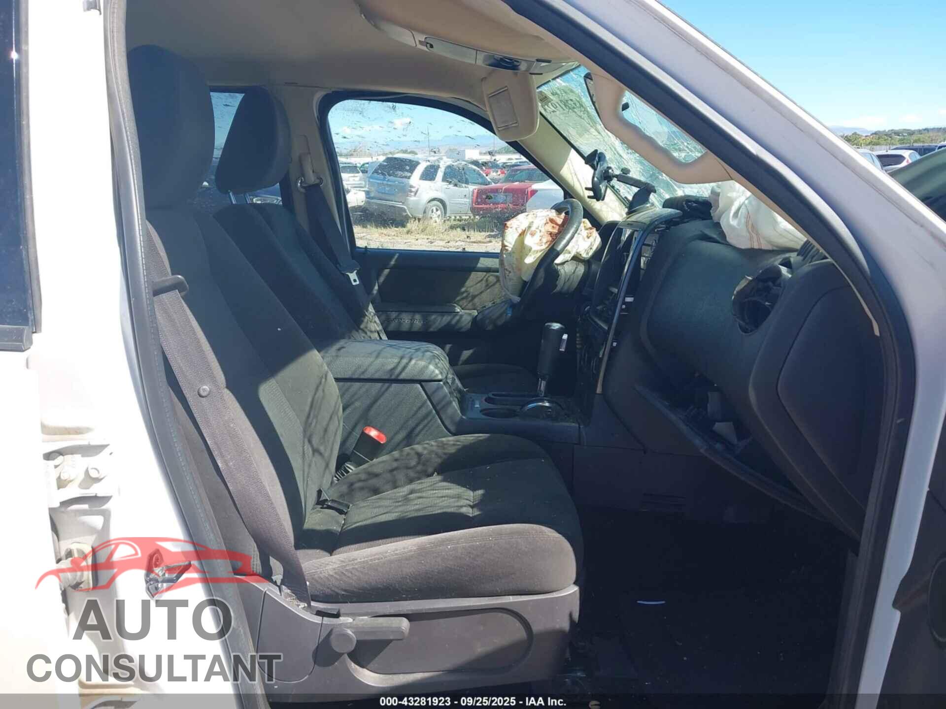 FORD EXPLORER 2010 - 1FMEU7D82AUA71838