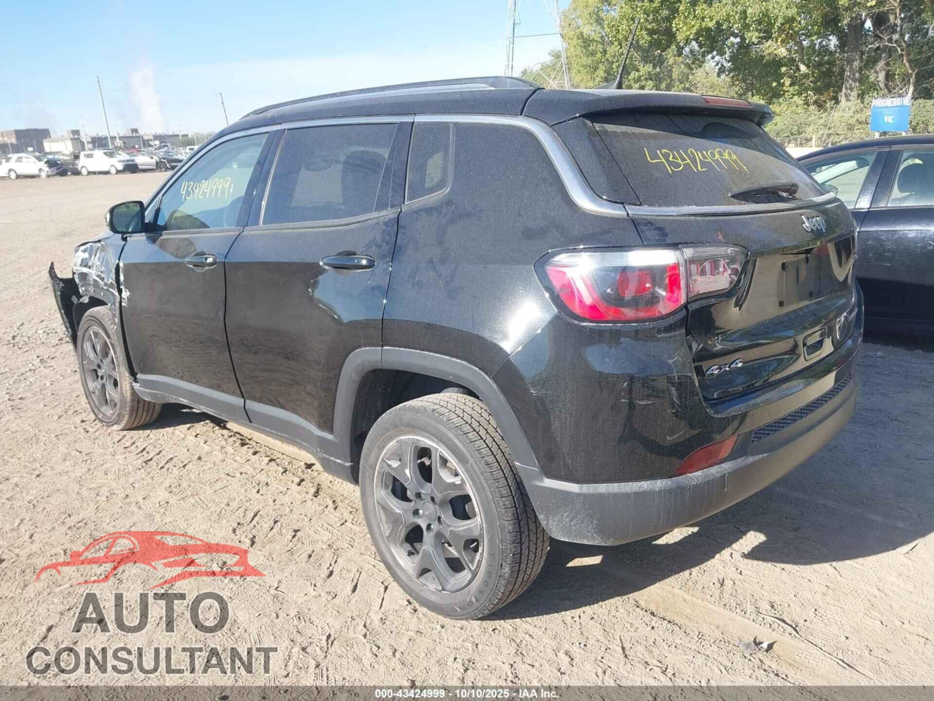 JEEP COMPASS 2018 - 3C4NJDCB7JT501589