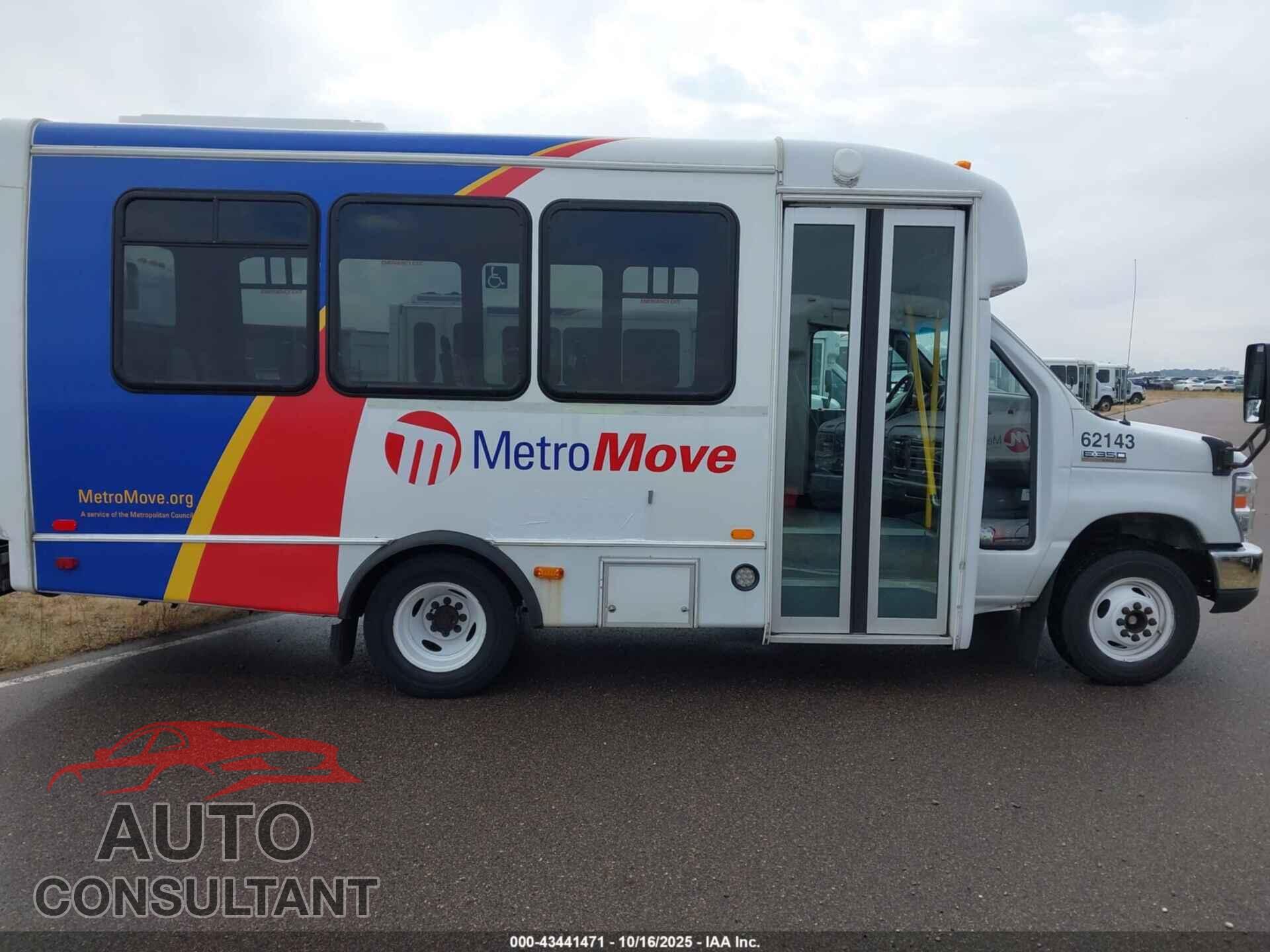 FORD E-350 CUTAWAY 2018 - 1FDEE3FS2JDC33160