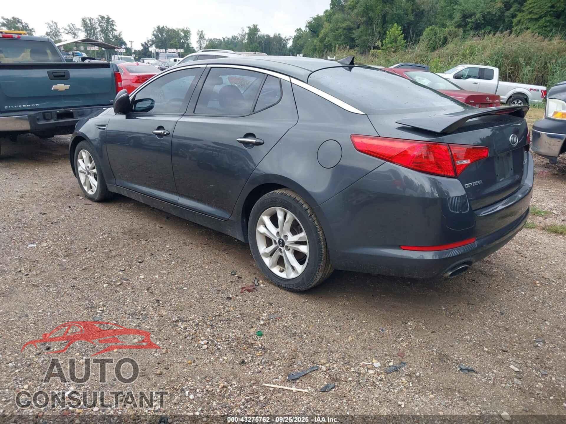 KIA OPTIMA 2011 - KNAGN4A79B5059523