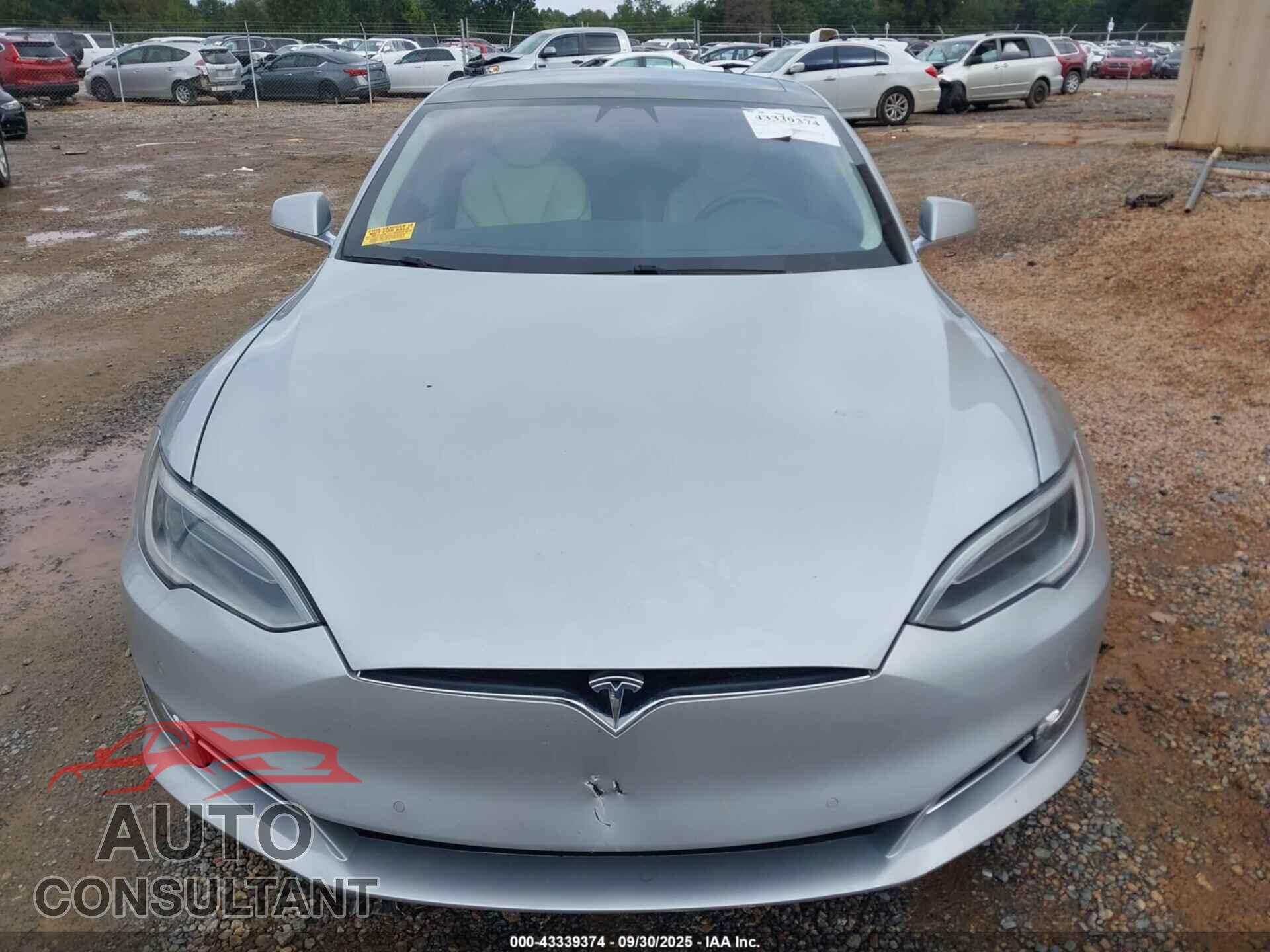 TESLA MODEL S 2018 - 5YJSA1E24JF277128