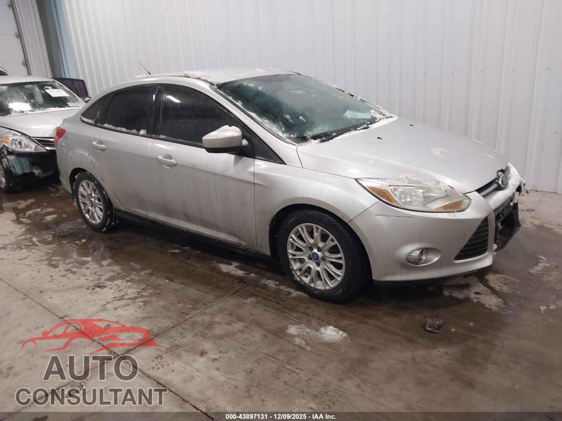 FORD FOCUS 2012 - 1FAHP3F28CL141545
