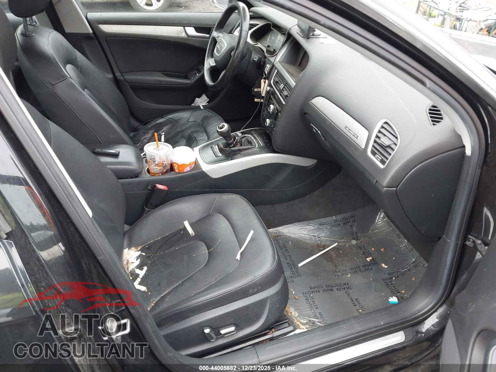 AUDI A4 2013 - WAUDFAFL2DN018335
