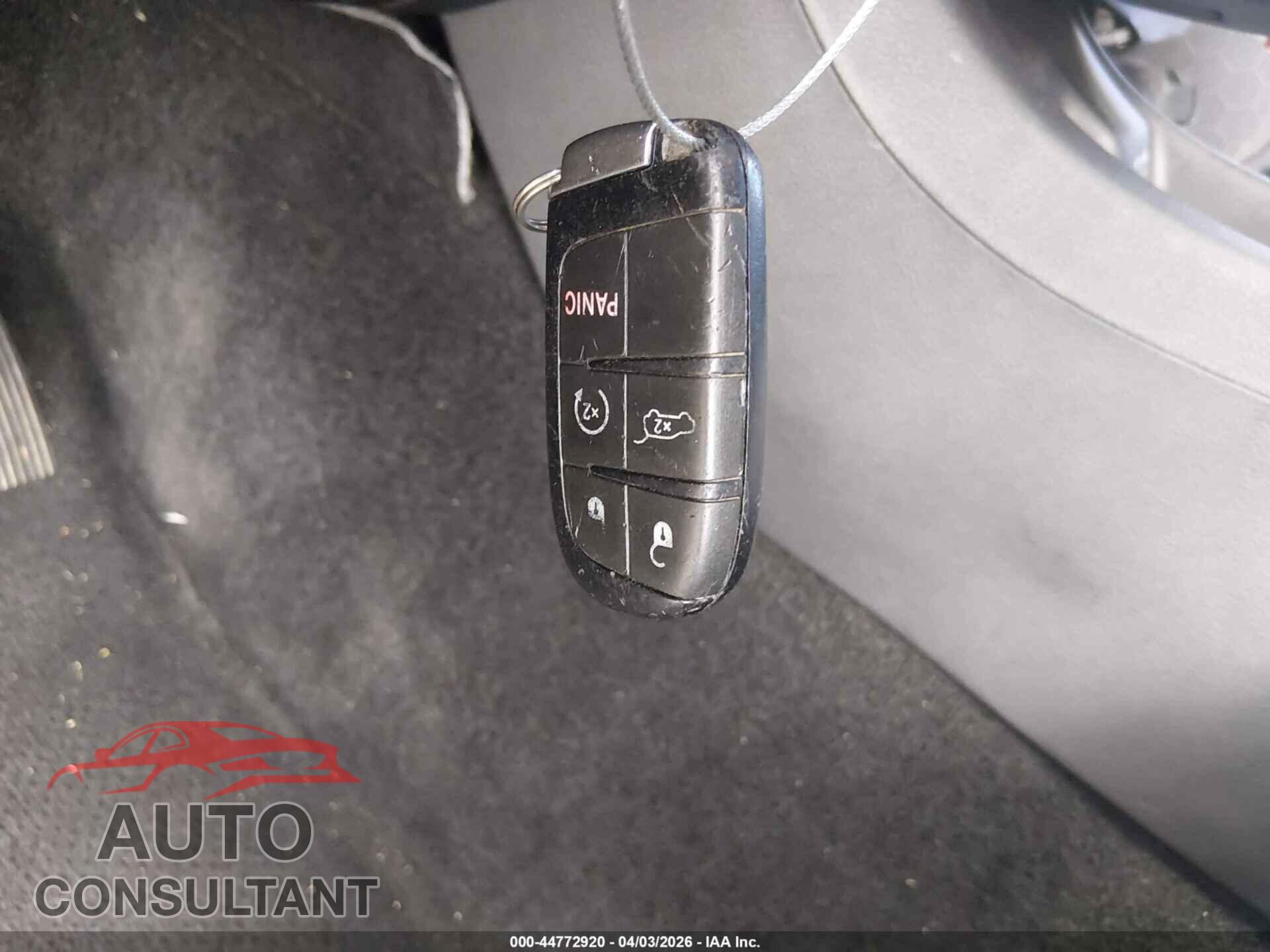 DODGE DURANGO 2015 - 1C4RDJDG2FC111908