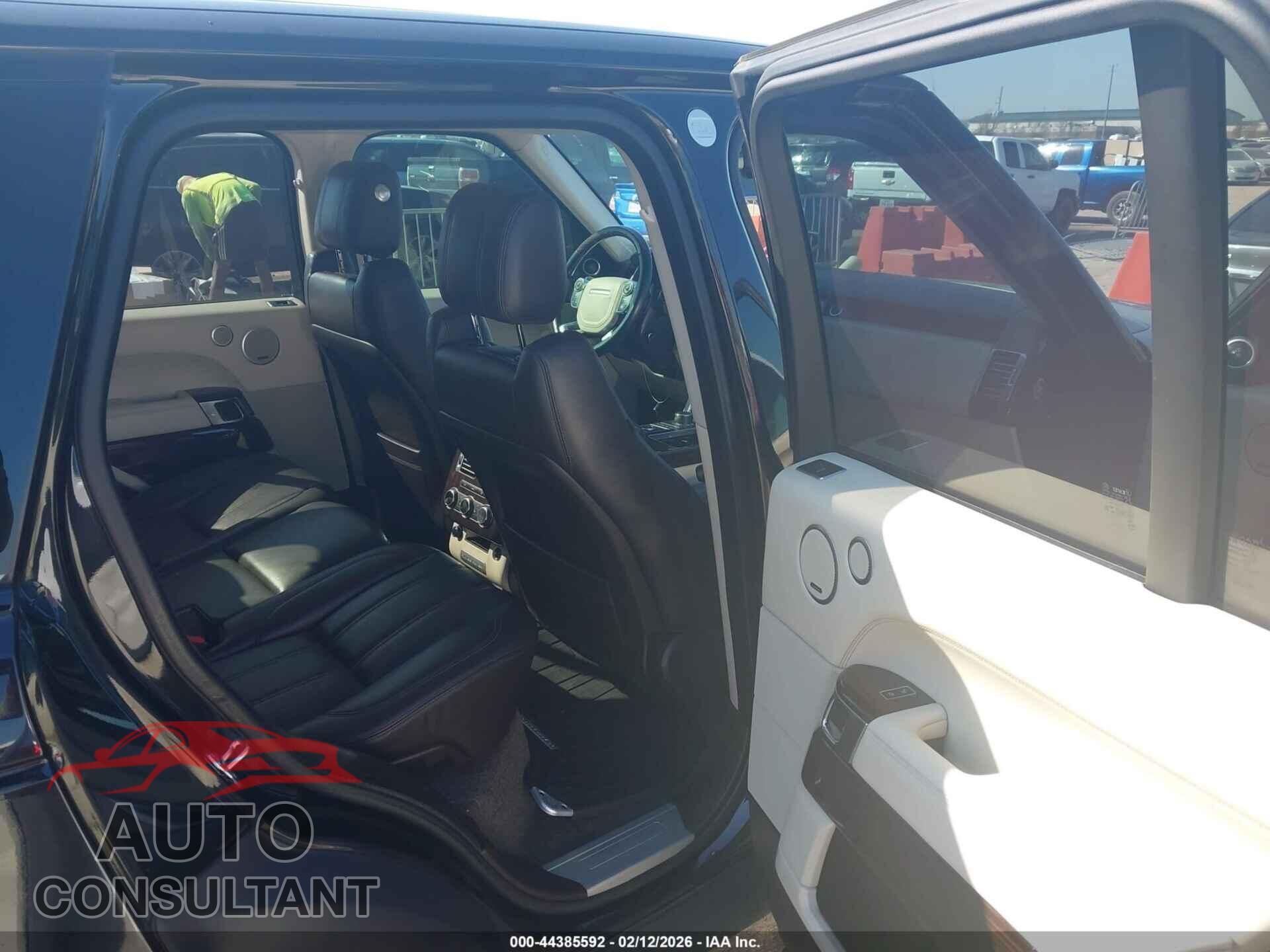 LAND ROVER RANGE ROVER 2014 - SALGS2WF1EA135093
