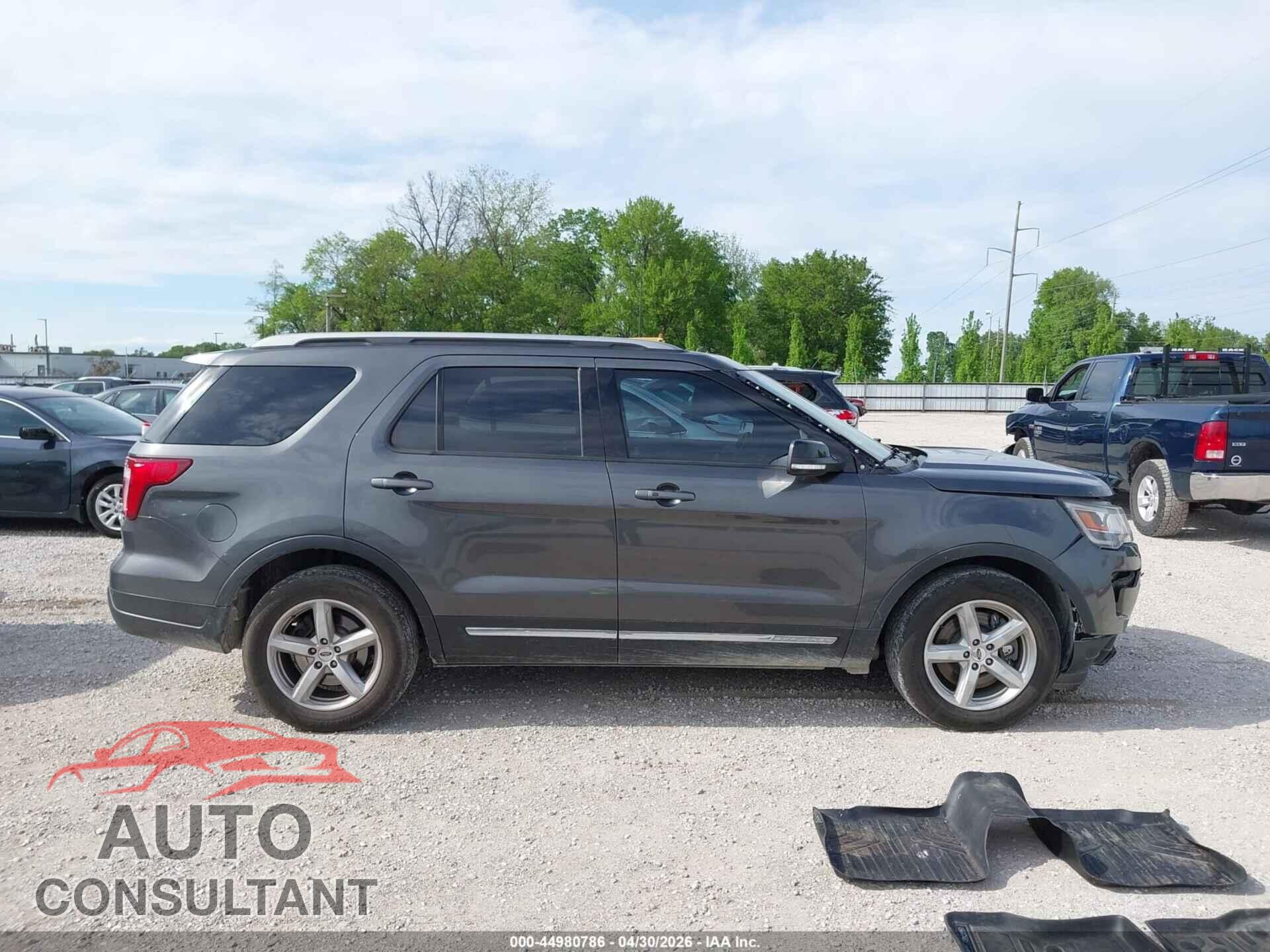 FORD EXPLORER 2018 - 1FM5K7D84JGB52196