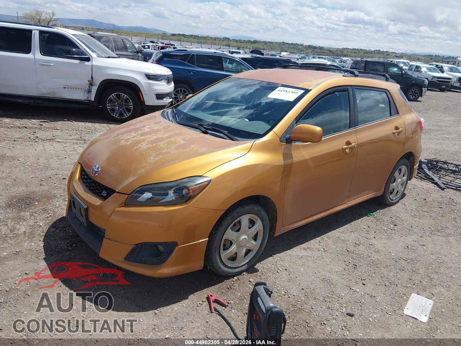 TOYOTA MATRIX 2009 - 2T1LE40EX9C011303