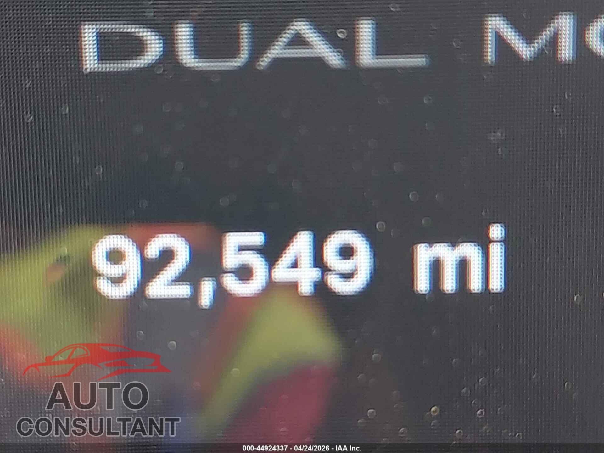 TESLA MODEL 3 2020 - 5YJ3E1EB5LF667327