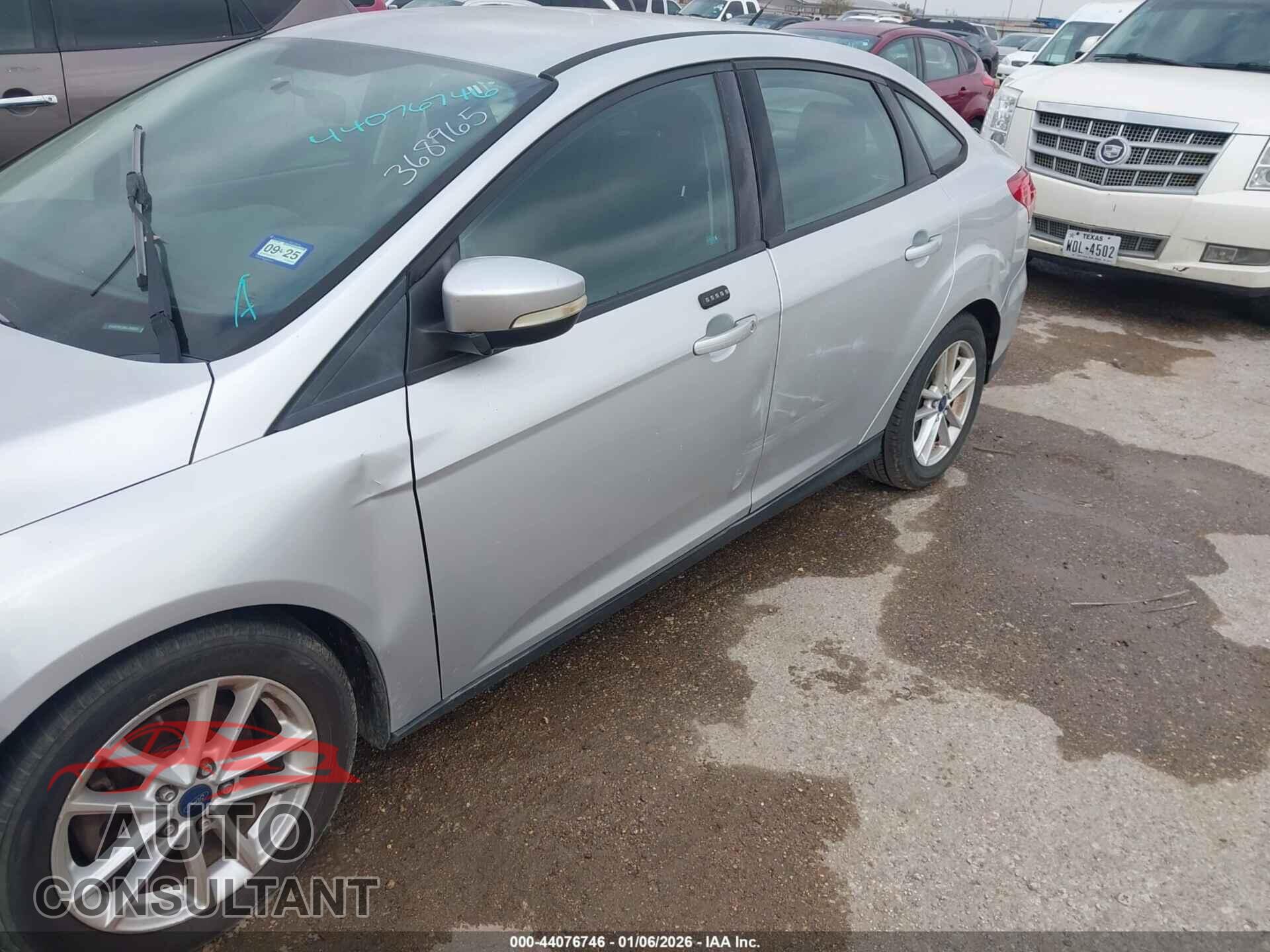 FORD FOCUS 2016 - 1FADP3F28GL368965
